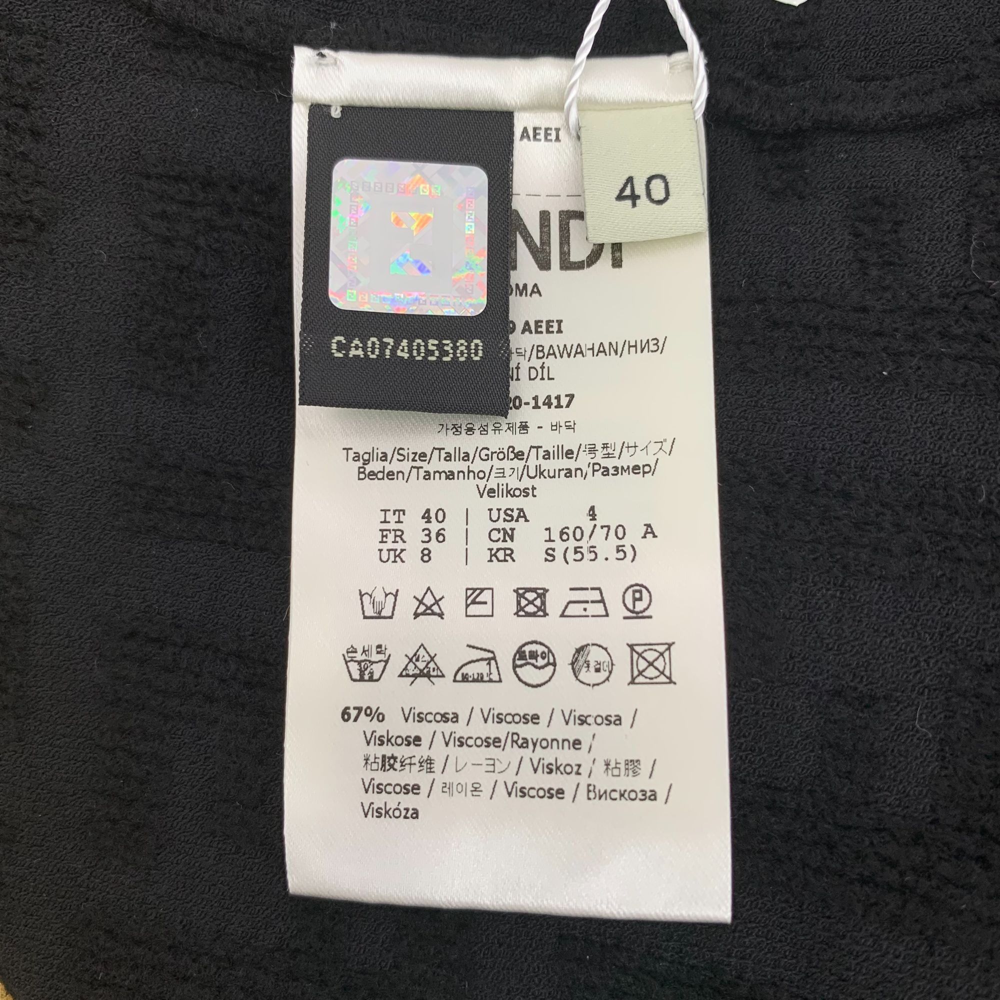 Fendi Fendi Black Logo Embossed Knitted Midi Skirt With Drawstring Size 40" / US 18 - 4 Thumbnail