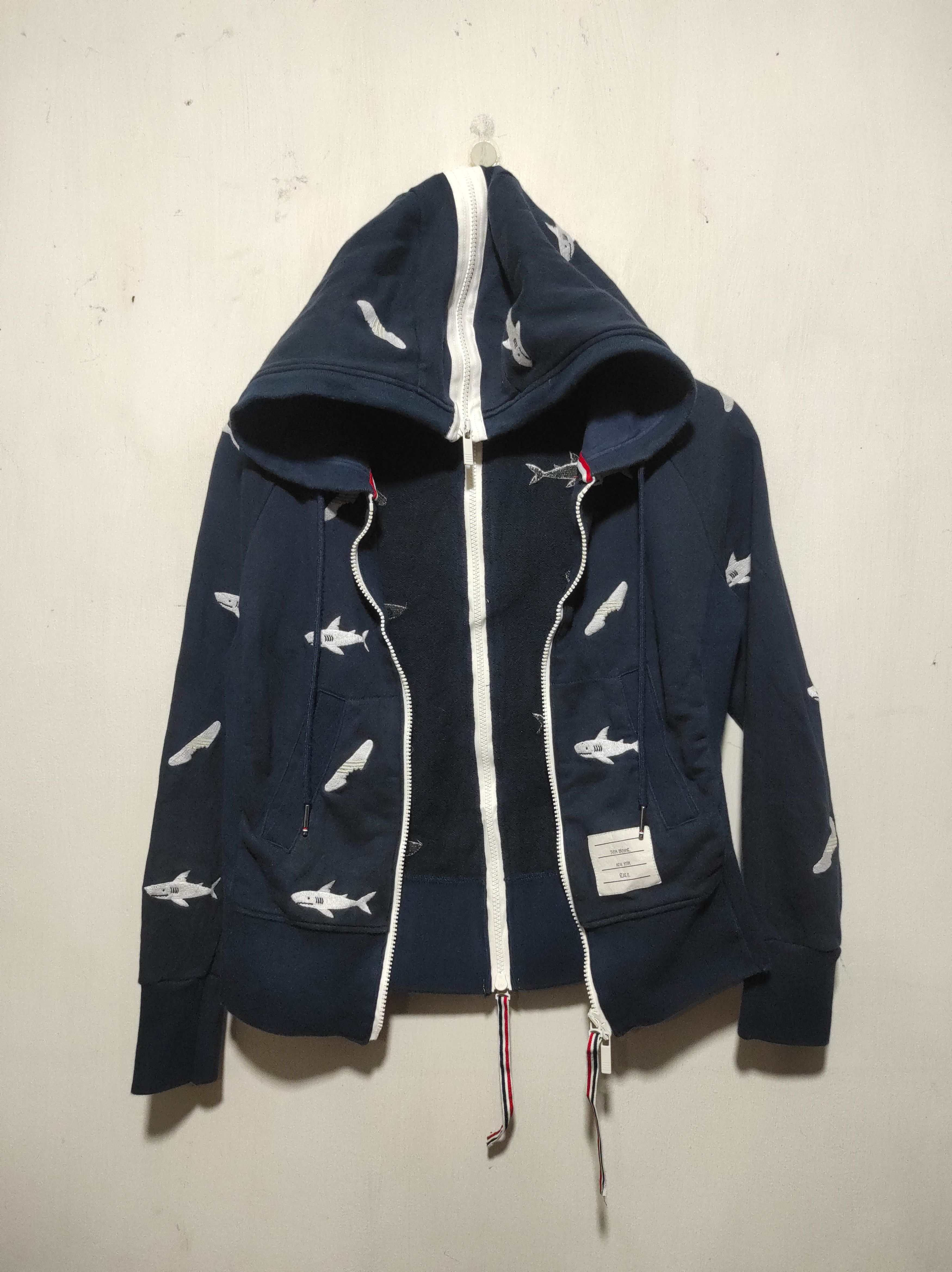 Thom Browne Thom Browne Shark Embroidered Navy Zip Hoodie size 0 Size US XS / EU 42 / 0 - 5 Thumbnail