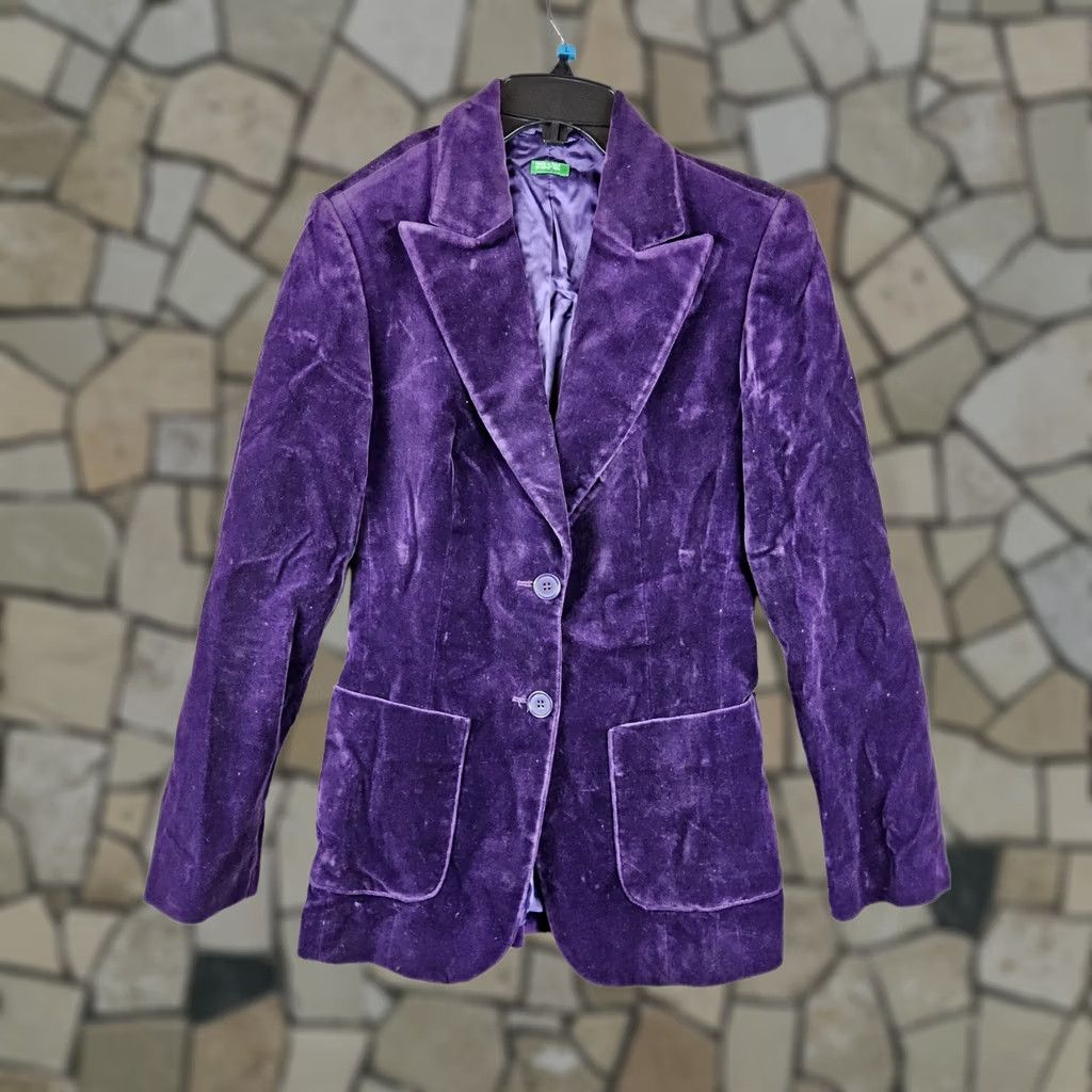 Vintage VINTAGE Benetton Italy Purple Velvet Jacket Blazer Size 38 Womens Size XS / US 0-2 / IT 36-38 - 1 Thumbnail