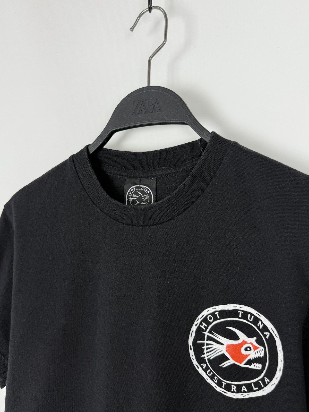 Hot Tuna 1990’s Vintage Hot Tuna Surfing Made in USA Graphic Tee S Size US S / EU 44-46 / 1 - 3 Thumbnail