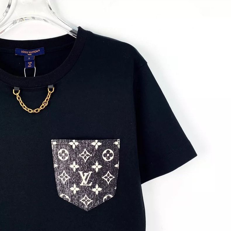 Louis Vuitton Louis Vuitton Black Pocket Logo Cotton Tshirt-2506 Size S / US 4 / IT 40 - 3 Thumbnail
