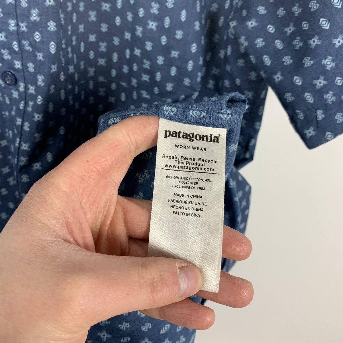 Patagonia Patagonia Geometric Shirt Organic Cotton Short Sleeve Blue Size US L / EU 52-54 / 3 - 18 Thumbnail