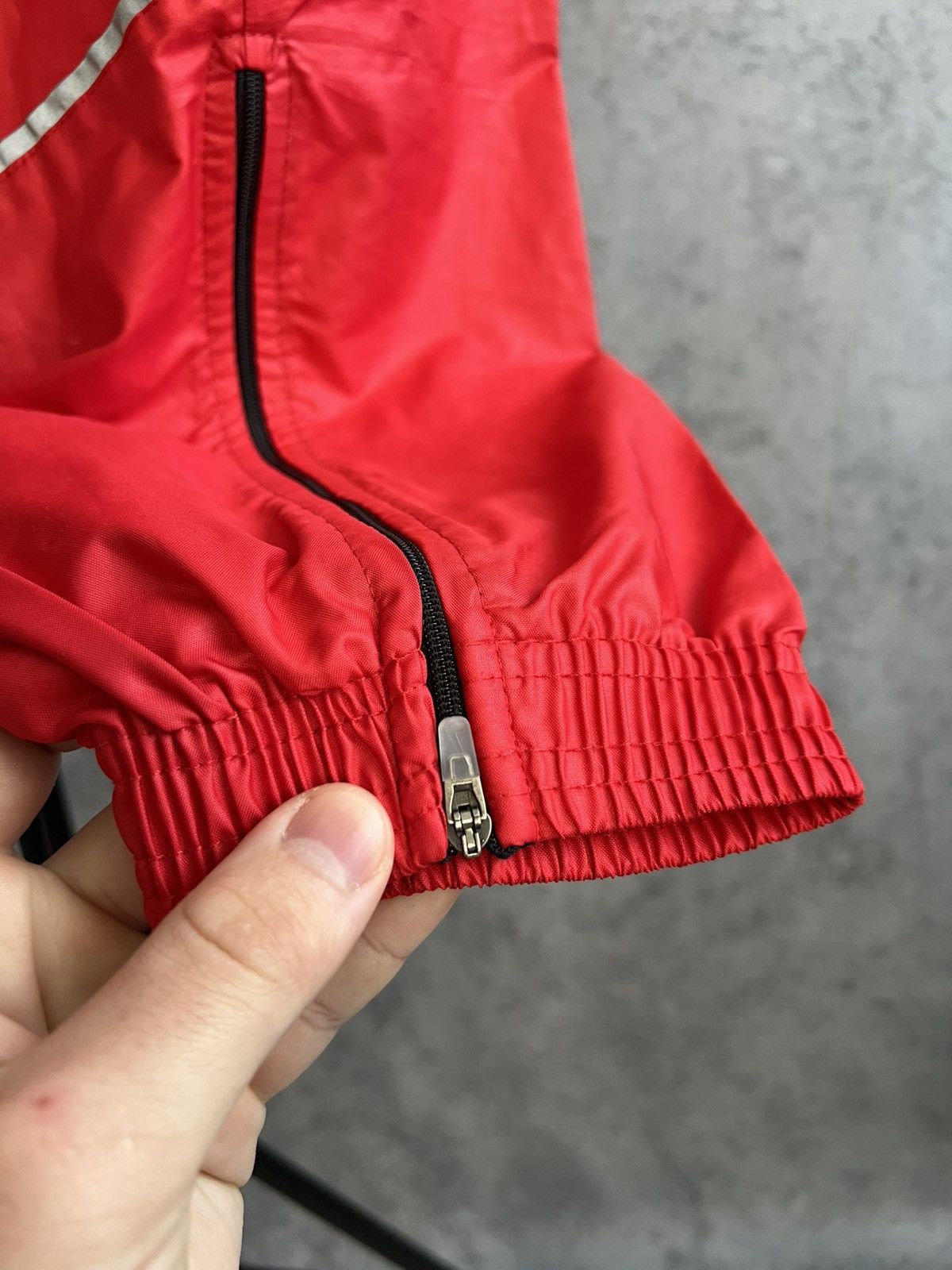Nike Vintage Nike Y2K Pants 2000s Sportswear Pants Sweatpants Red Size US 32 / EU 48 - 5 Thumbnail