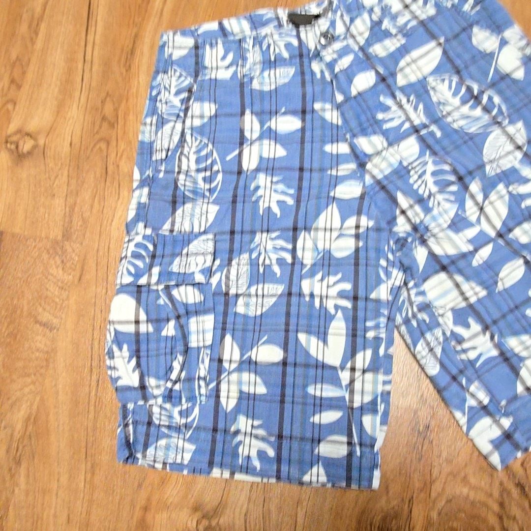 Other Plugg Cargo Shorts Blue Floral Plaid Pattern 34 Mens Shorts Size US 34 / EU 50 - 2 Thumbnail