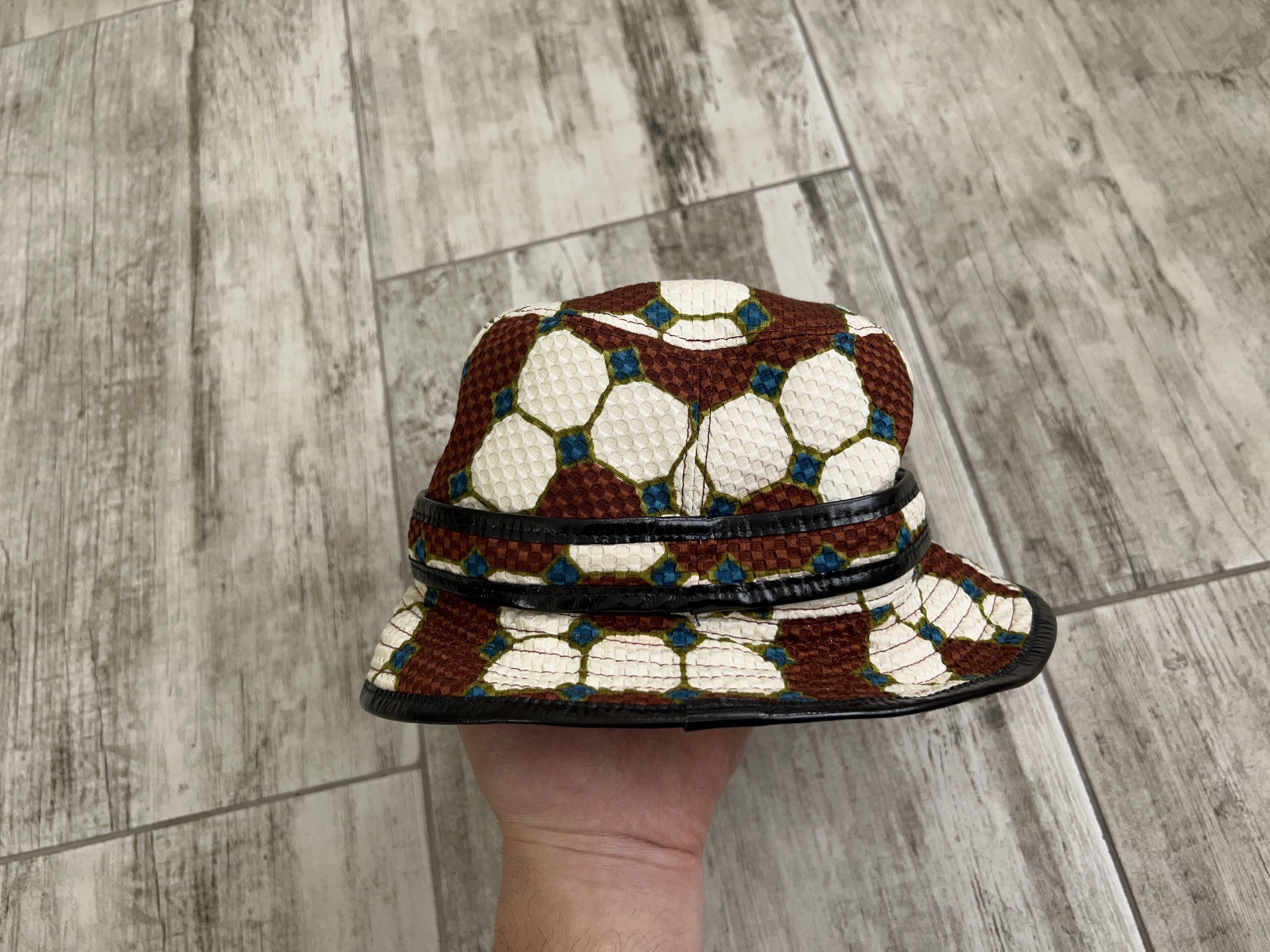 Bally × Designer Womens Bally Bucket Hat Multicolor Brown White Size 3 M Size ONE SIZE - 4 Thumbnail