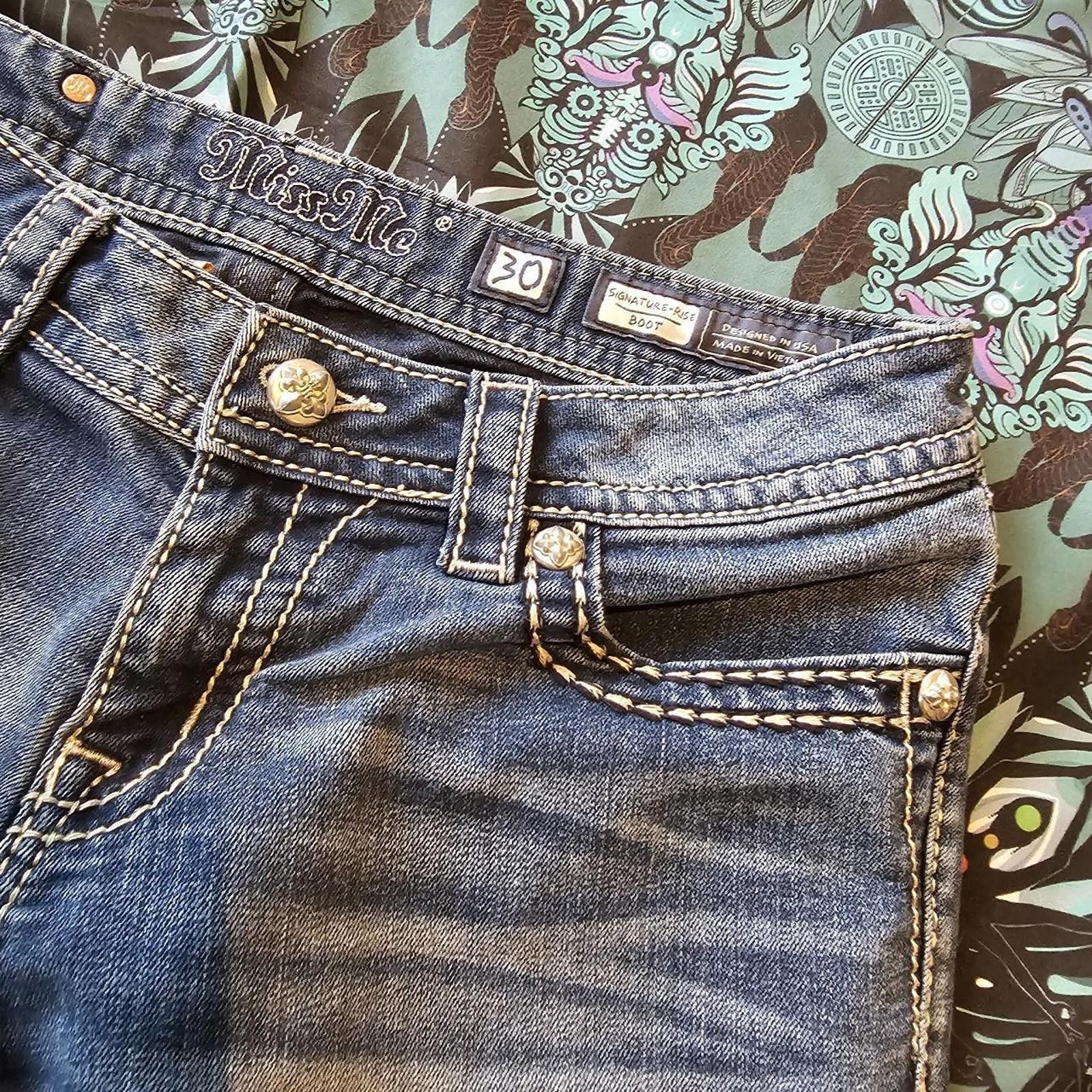 Designer Miss Me Women's Boot Cut Blue Jeans Size 30" / US 8 / IT 44 - 4 Thumbnail