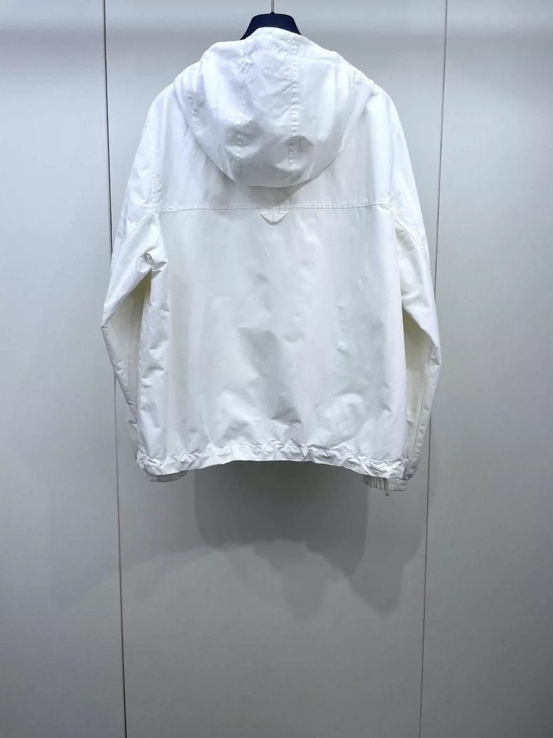 Louis Vuitton Louis Vuitton Reversible hooded jacket with presbyopia jac Size US M / EU 48-50 / 2 - 2 Thumbnail