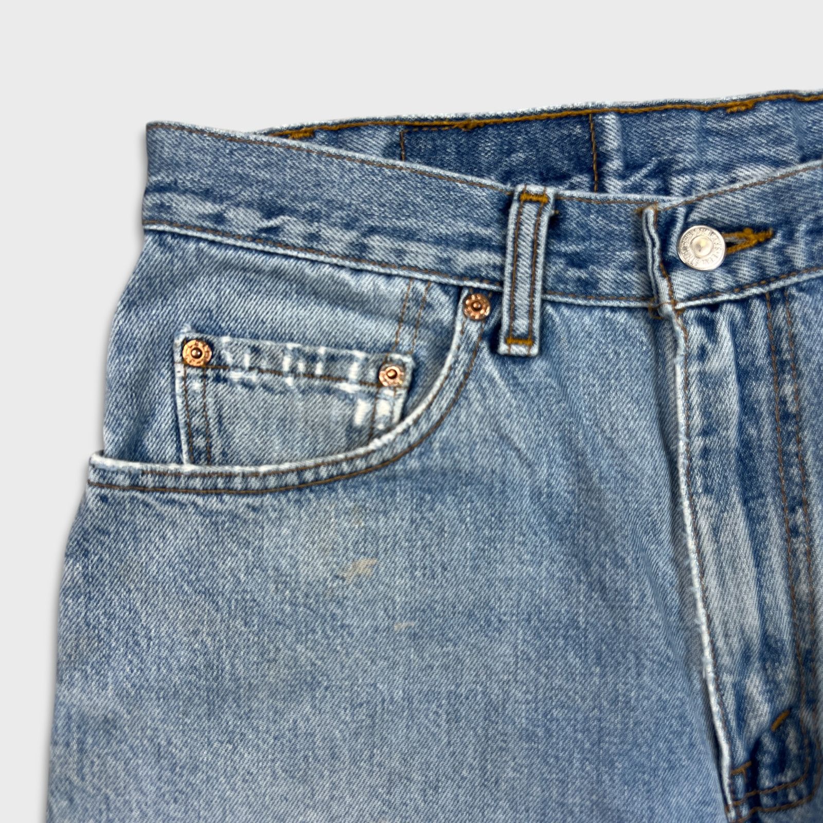 Levi's × Vintage VTG Levi's 528 Jeans 33x32 Metro Fit Distressed 90s Denim Size US 32 / EU 48 - 3 Thumbnail