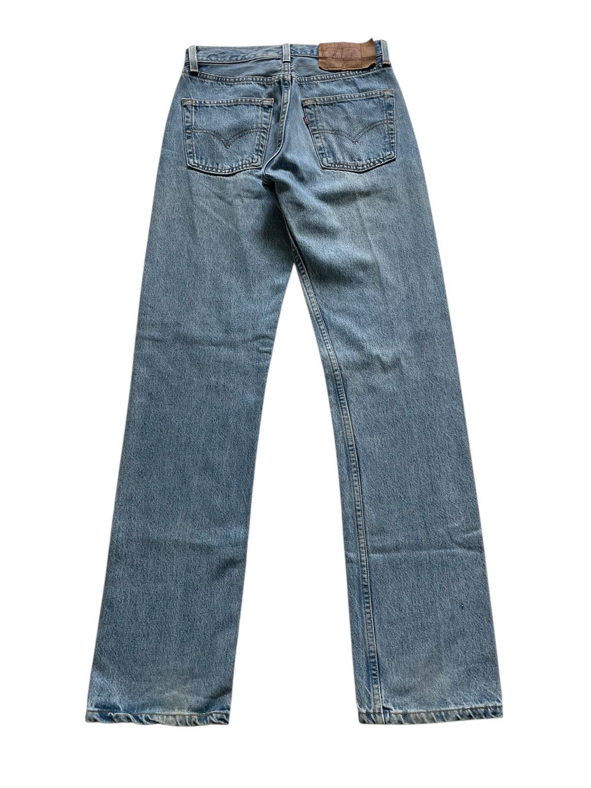 Levi's × Vintage Vintage 90s Levis 501 Blue Washed Jeans 28x32 Size US 28 / EU 44 - 2 Thumbnail