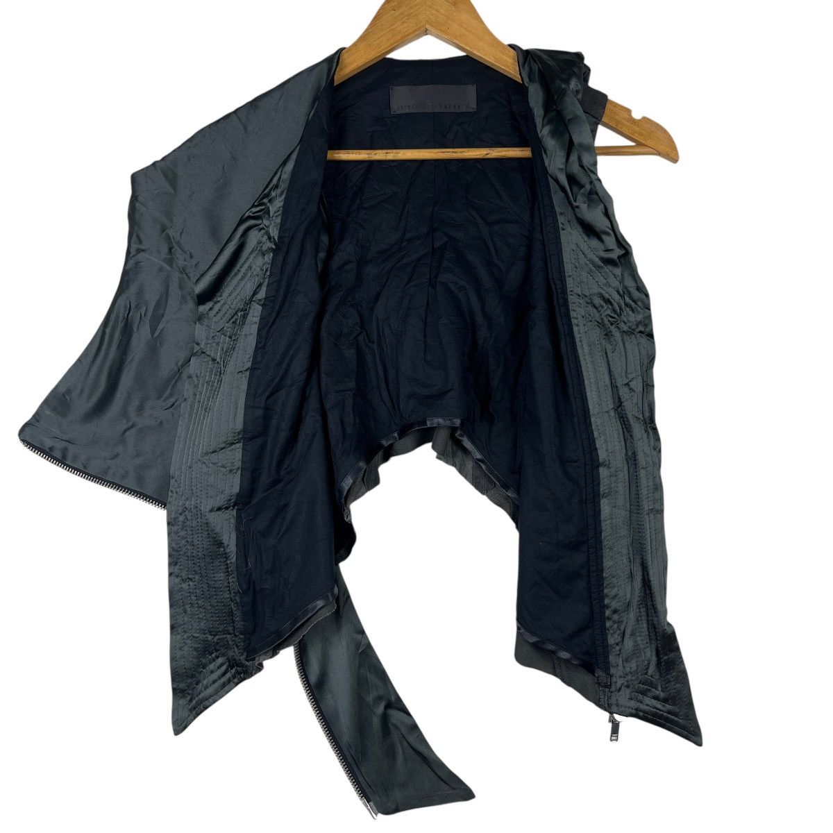 Haider Ackermann Haider Ackermann Asymetrical Hoodie Zipper Vest Size US S / EU 44-46 / 1 - 9 Thumbnail