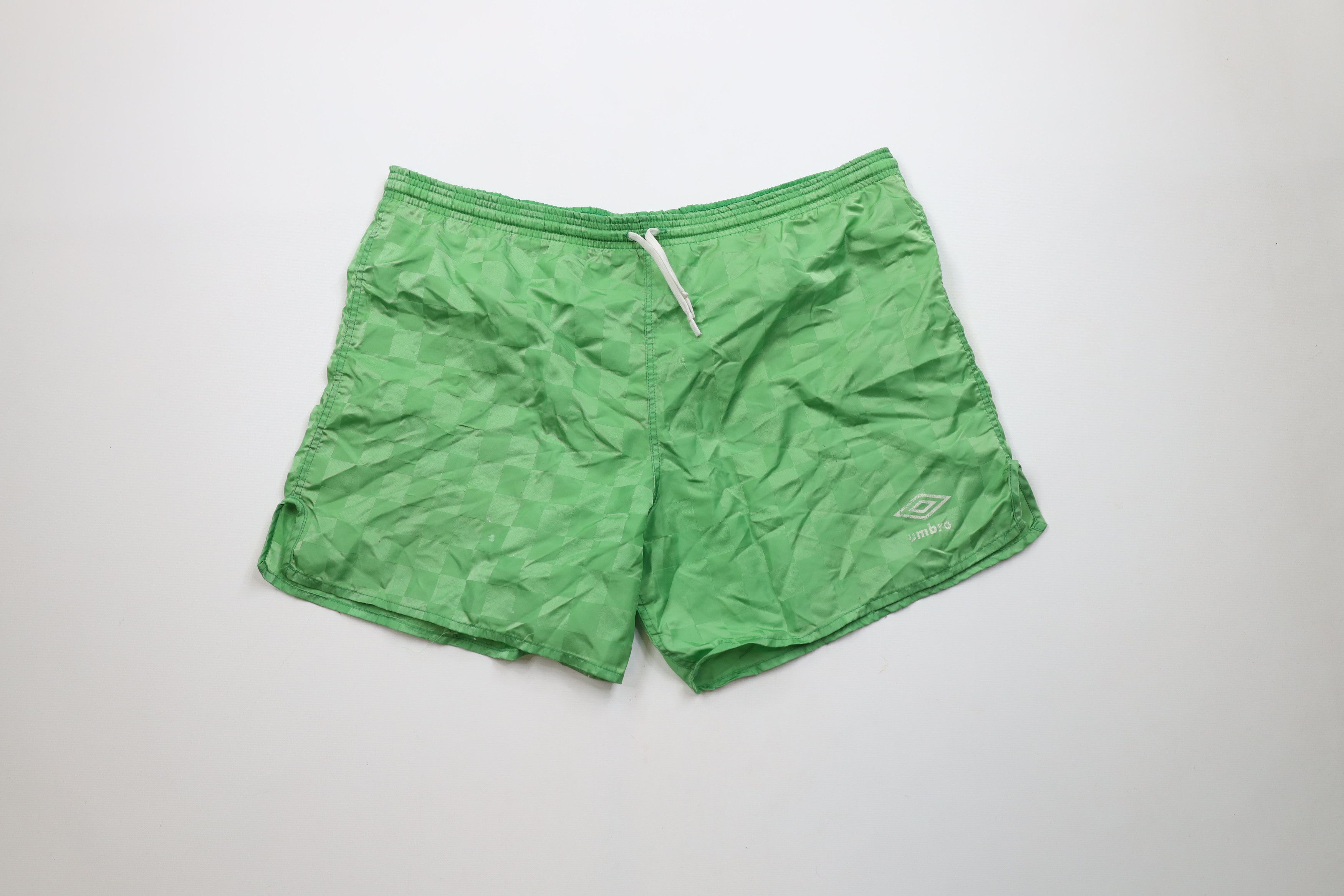 Umbro × Vintage Vintage 90s Umbro Checkered Running Soccer Shorts
