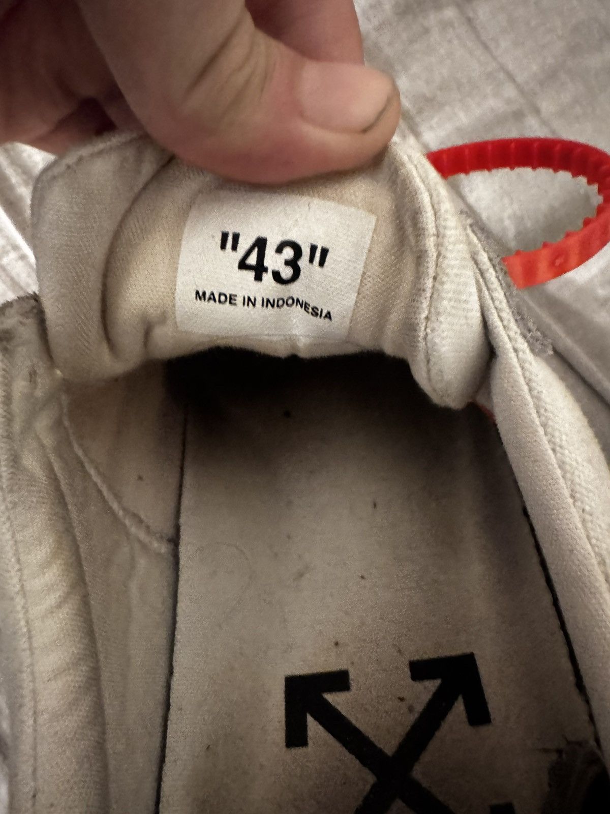 Off-White Off-White Vulcanized Low Sneakers – Size 43 (US 10) Size US 10 / EU 43 - 4 Thumbnail