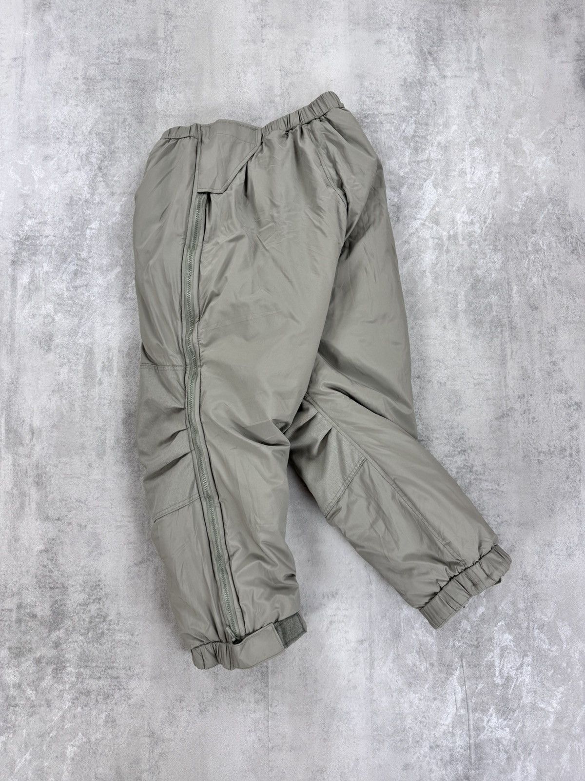 Other Trousers Extreme Cold Weather Generation III Layer 7 pants Size US 33 - 3 Thumbnail