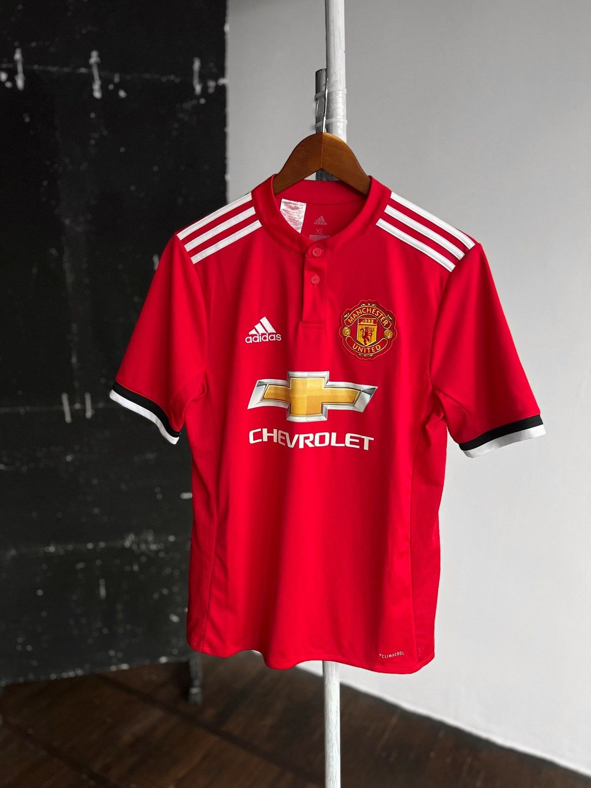 Adidas Adidas x FC Manchester United Boys Red Soccer Home Jersey Size US S / EU 44-46 / 1 - 1 Thumbnail
