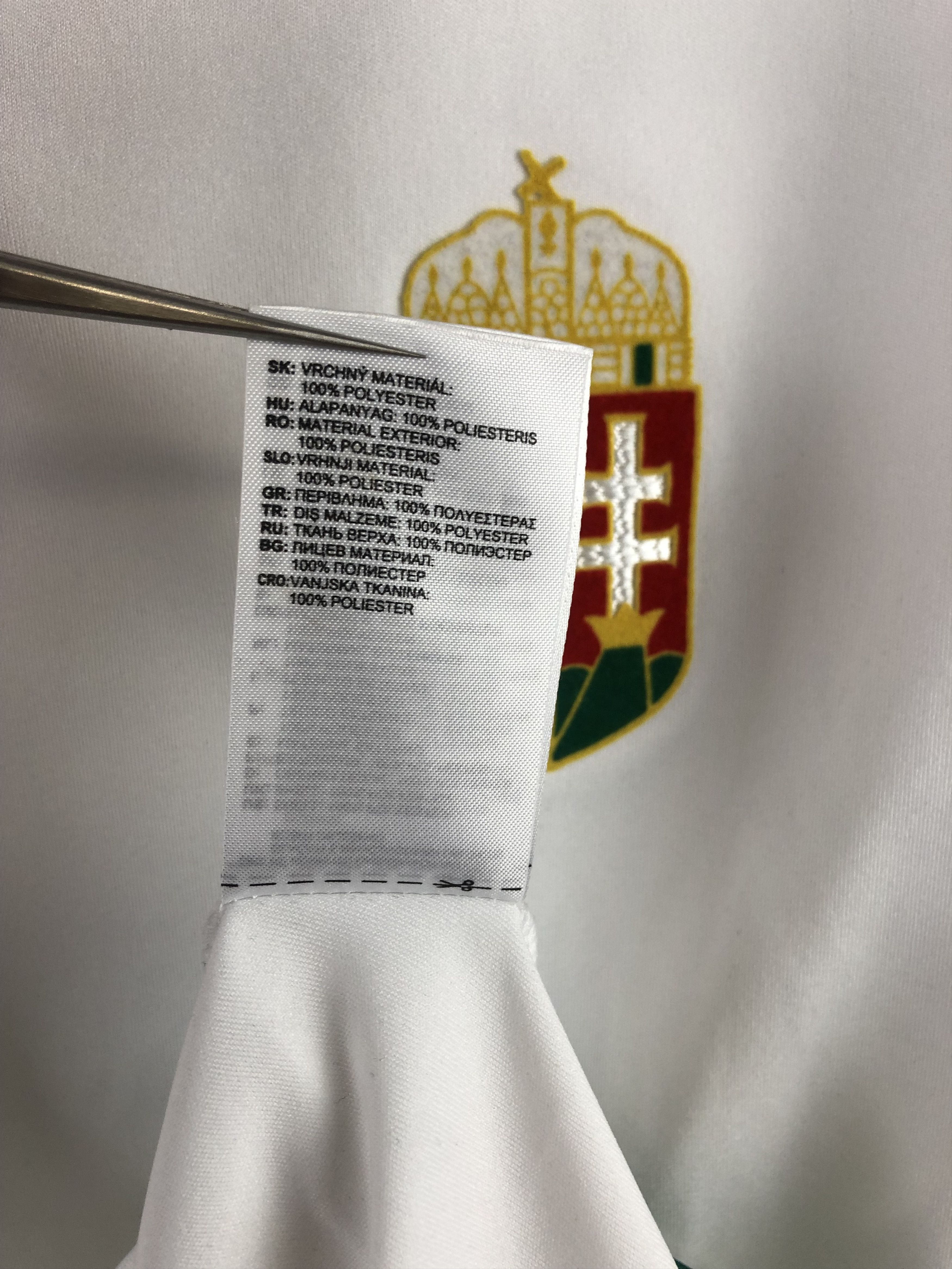 Adidas Hungary football shirt 2016 Soccer Jersey National Team Rare Size US M / EU 48-50 / 2 - 14 Thumbnail