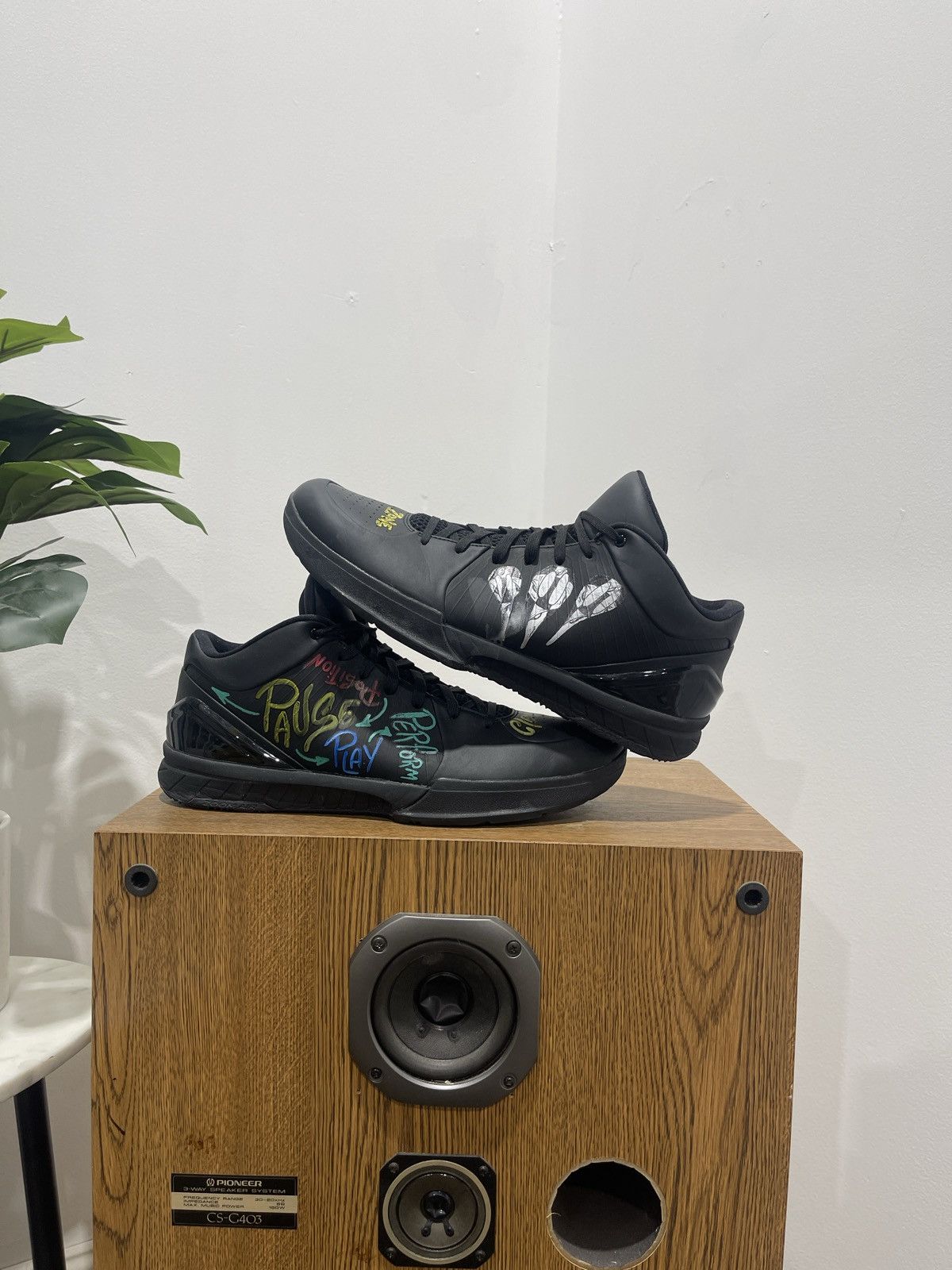 Matty Boy × Nike SAMPLE Nike Matty Boy Kobe Triple Black PE Size 14 Size US 14 / EU 47 - 1 Thumbnail