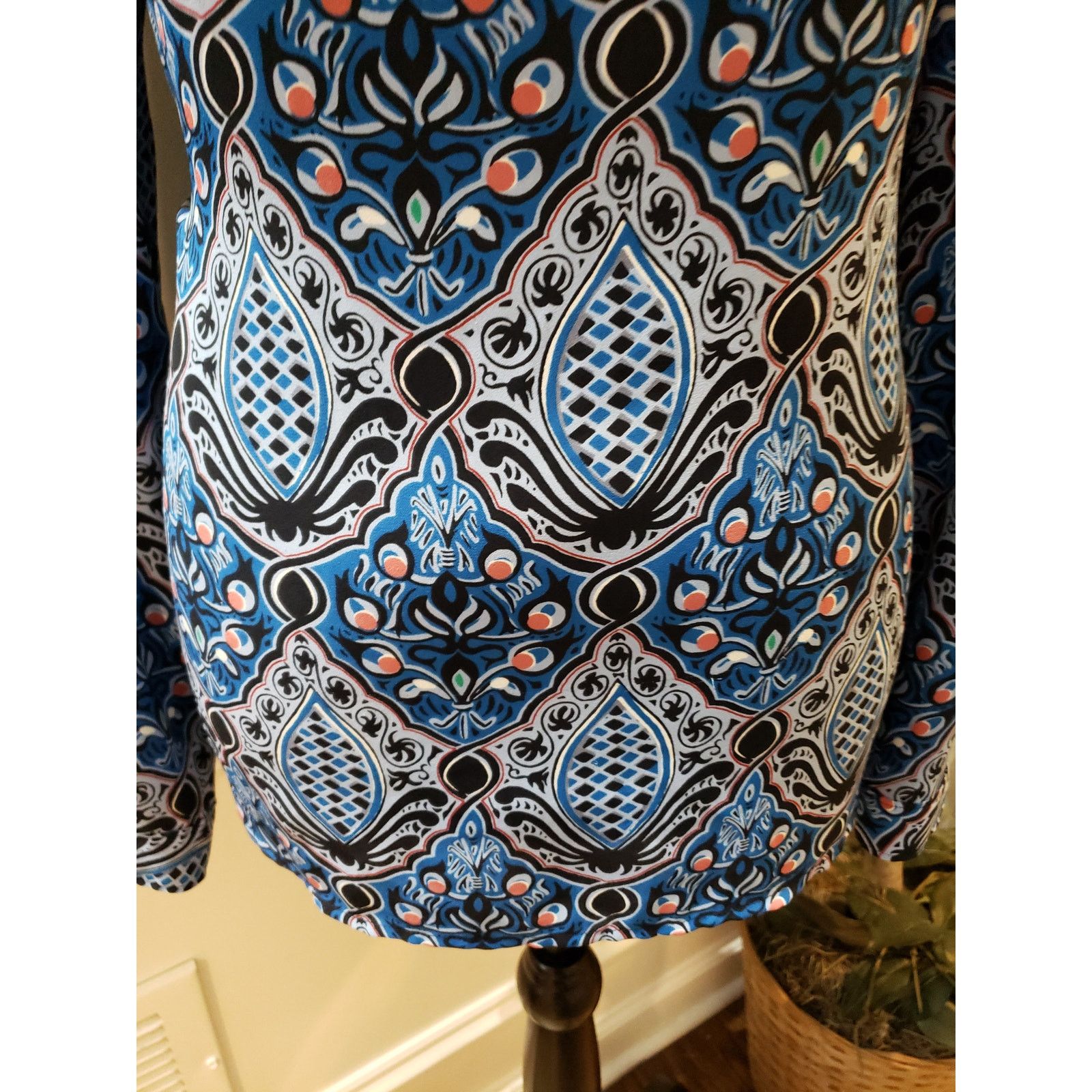 Ann Taylor Ann Taylor LOFT Top Women M Blue Black Long Sleeve Blouse Size M / US 6-8 / IT 42-44 - 3 Thumbnail
