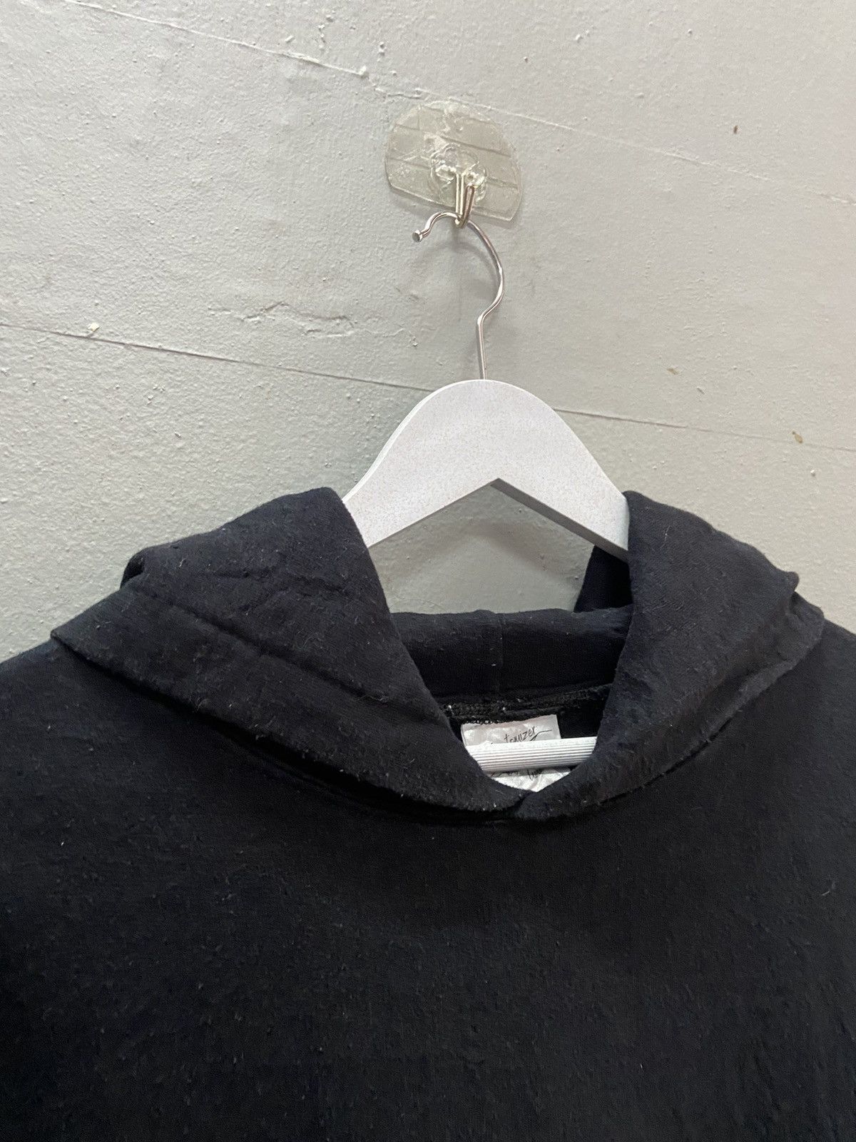 Anime CUSTOMIZER LINE ANIME LEVI ACKERMAN HOODIE Size US L / EU 52-54 / 3 - 6 Thumbnail