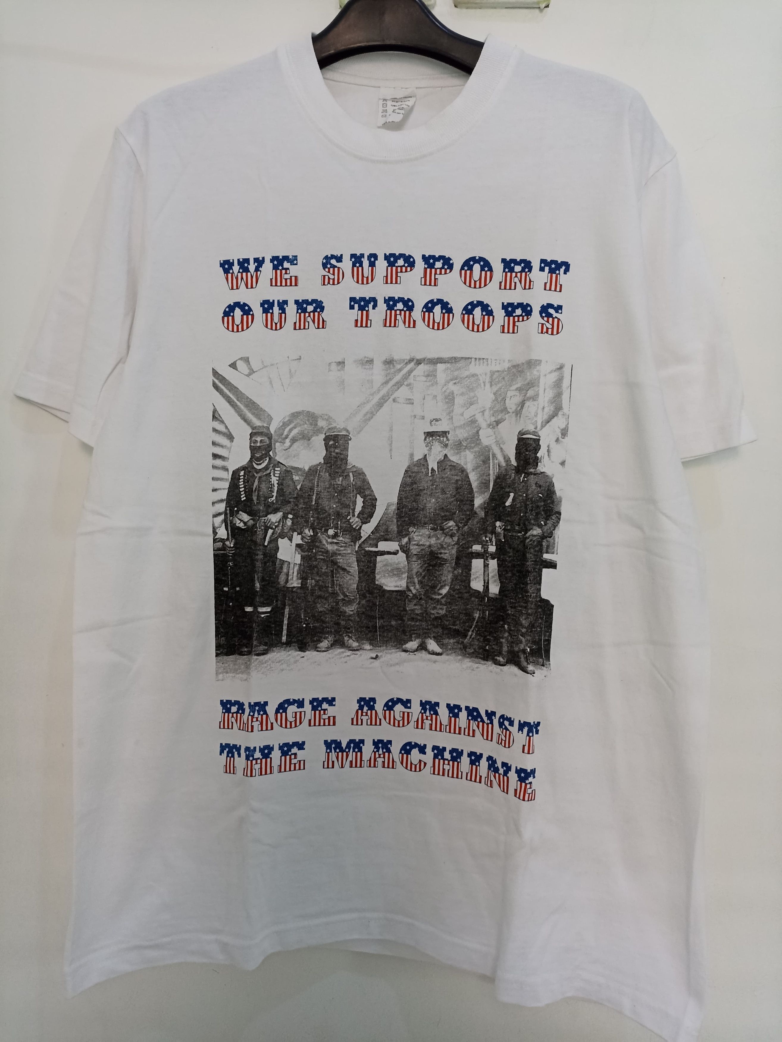 Band Tees × Rage Against The Machine Rage Againts The Machine We Support Our Troops Size US L / EU 52-54 / 3 - 1 Thumbnail