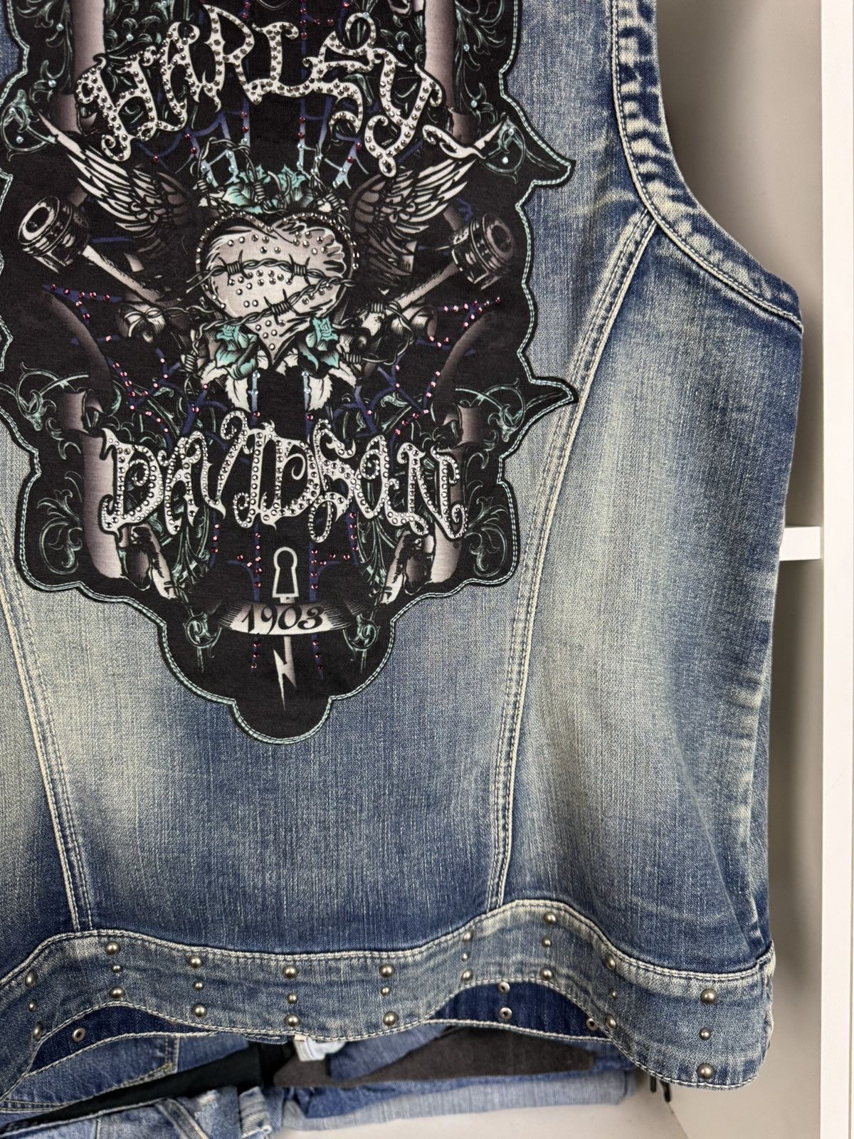 Harley Davidson Y2K Harley Davidson Women's Embellished Graphic Denim Vest Size M / US 6-8 / IT 42-44 - 9 Thumbnail