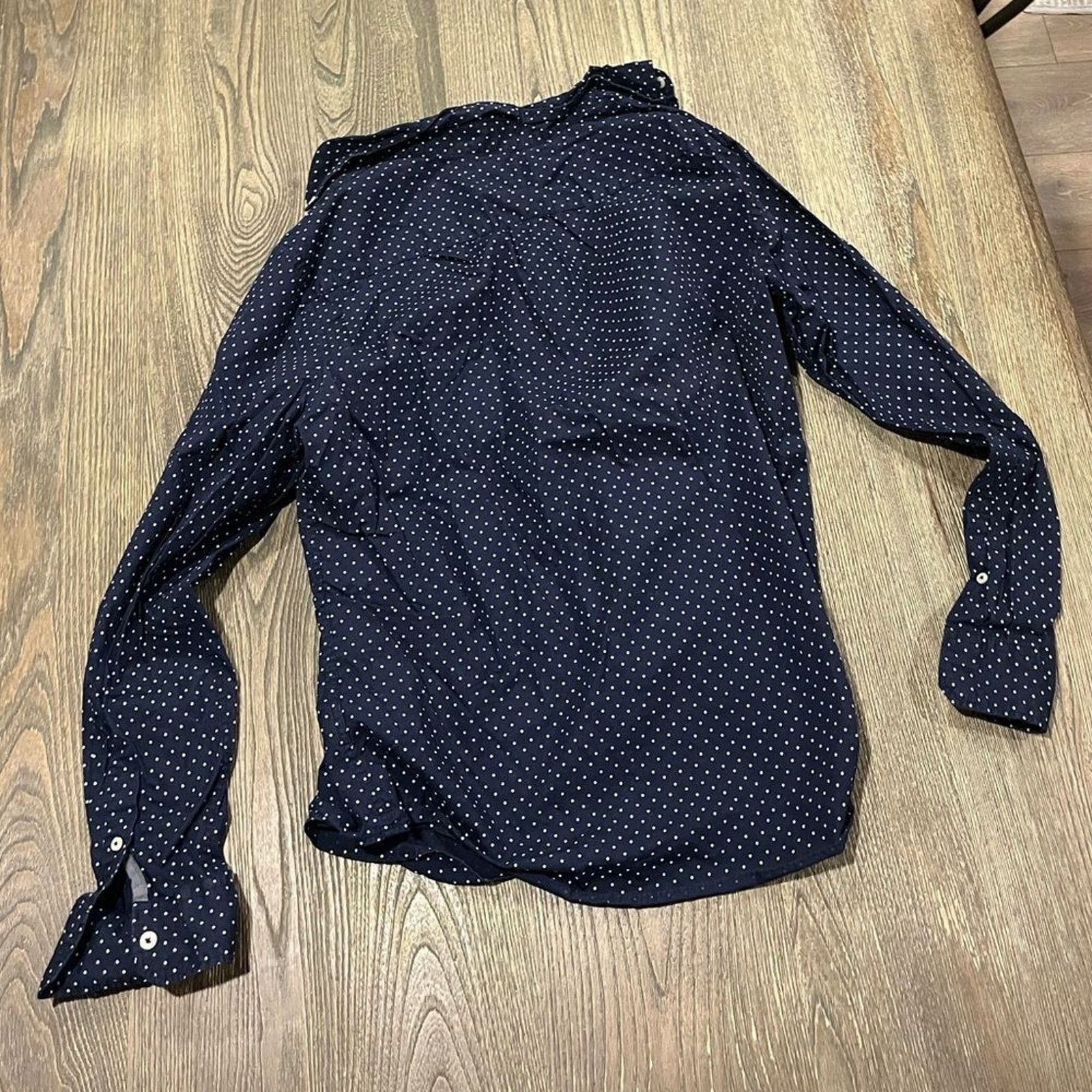American Eagle Outfitters American Eagle Outfitters Button Front Shirt Long Sleeve Size US M / EU 48-50 / 2 - 2 Thumbnail