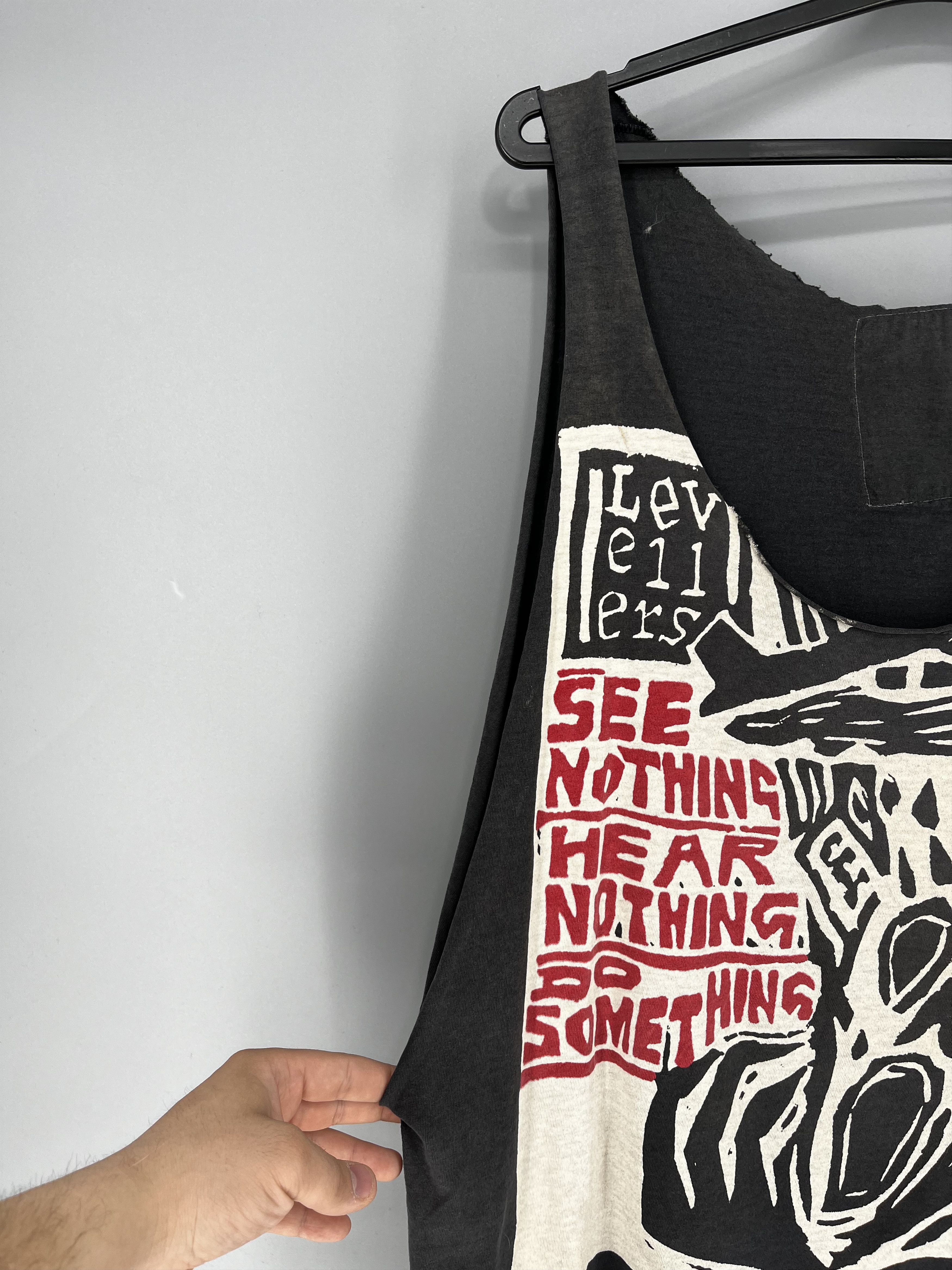 Band Tees Vtg band Levellers See Nothing Hear Nothing Do Something Size US L / EU 52-54 / 3 - 7 Thumbnail