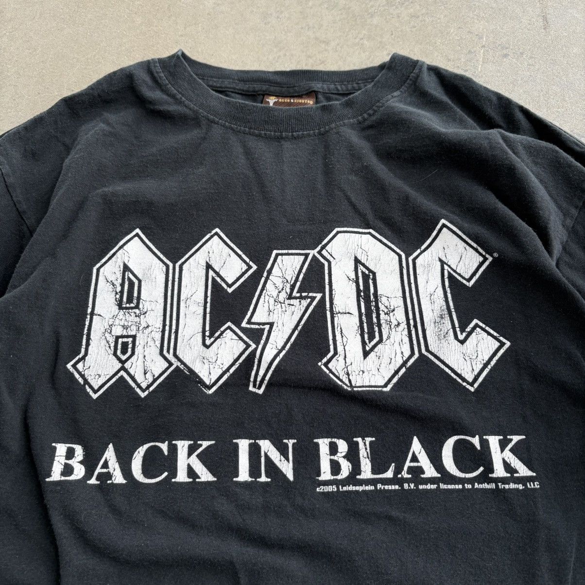 Band Tees Vintage 2005 AC/DC Long sleeve Concert Tee Rare Large Fit Size US L / EU 52-54 / 3 - 2 Thumbnail