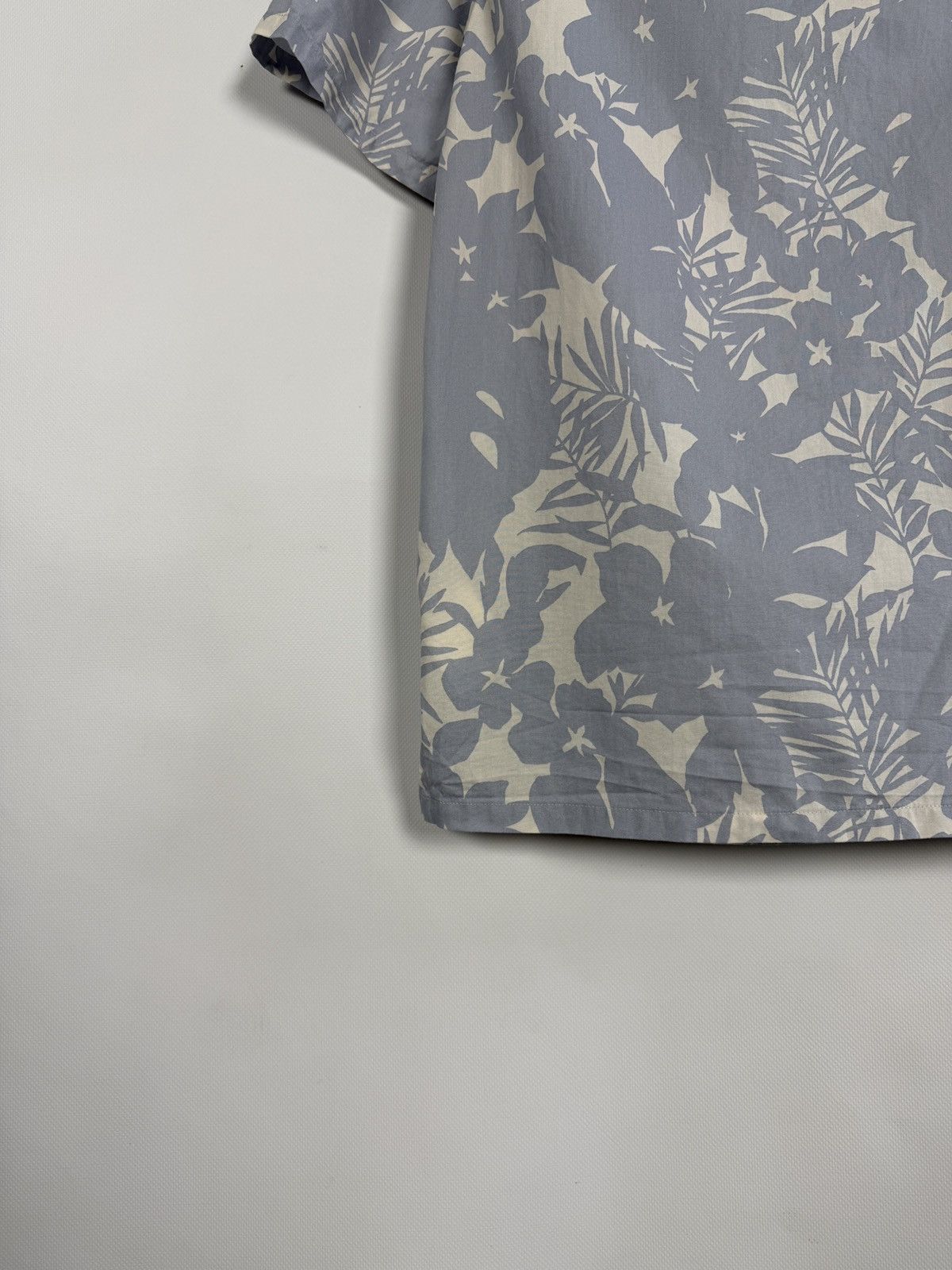 Arket Arket Short Sleeve Shirt Button Up Hawaiian Regular Fit Size US M / EU 48-50 / 2 - 12 Thumbnail