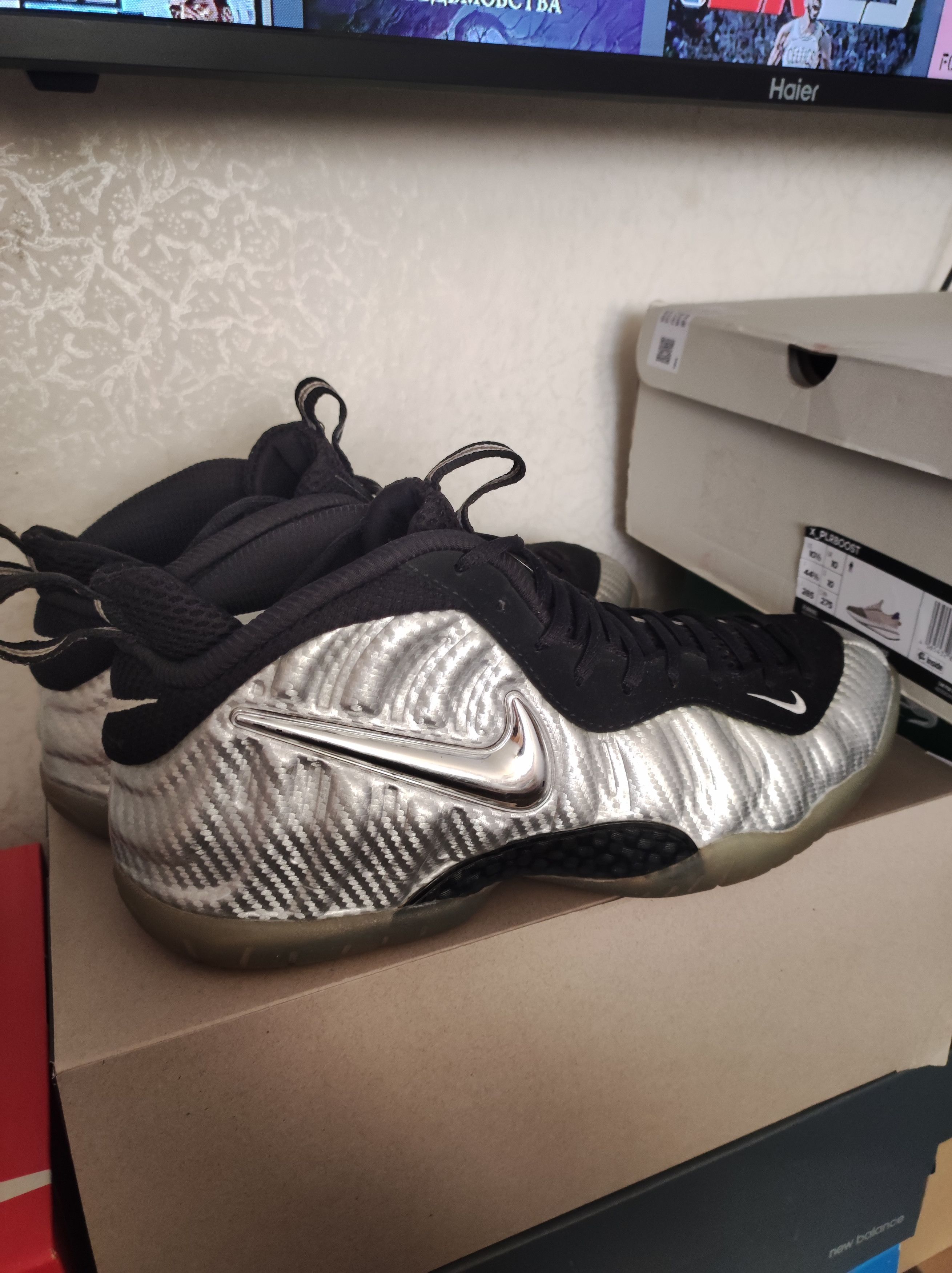 Hypebeast × Nike × Vintage Nike foamposite pro silver surfer US10 Size US 10.5 / EU 43-44 - 5 Thumbnail