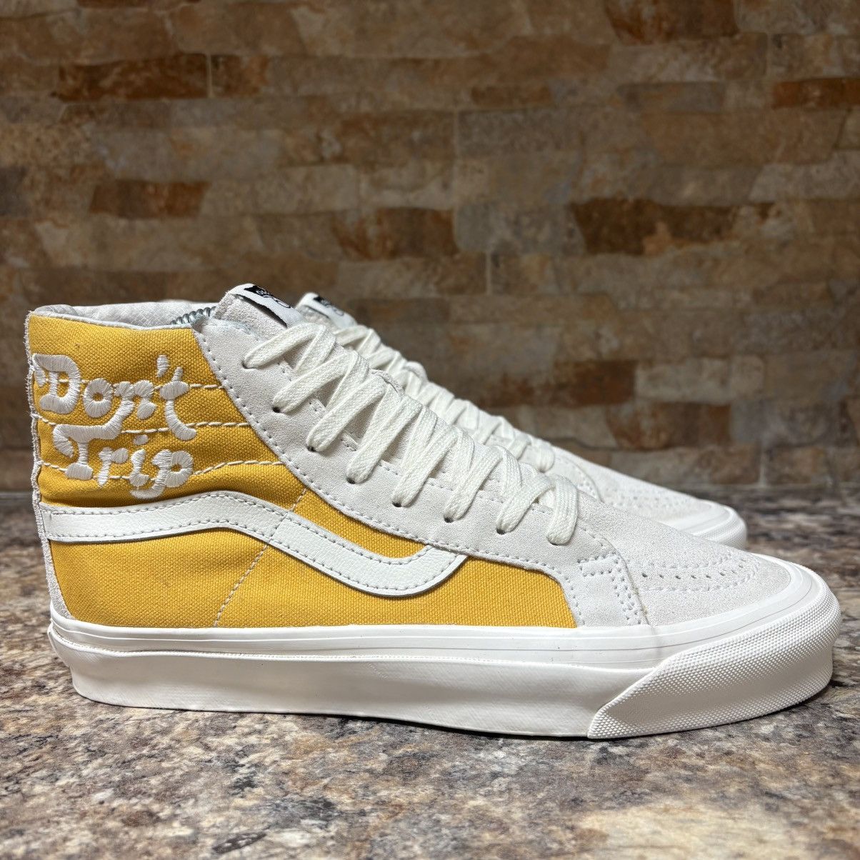 Vans Vans x Free & Easy Don't Trip Mango Mojito Sk8-hi Size 7.5 Size US 7.5 / EU 40-41 - 2 Thumbnail