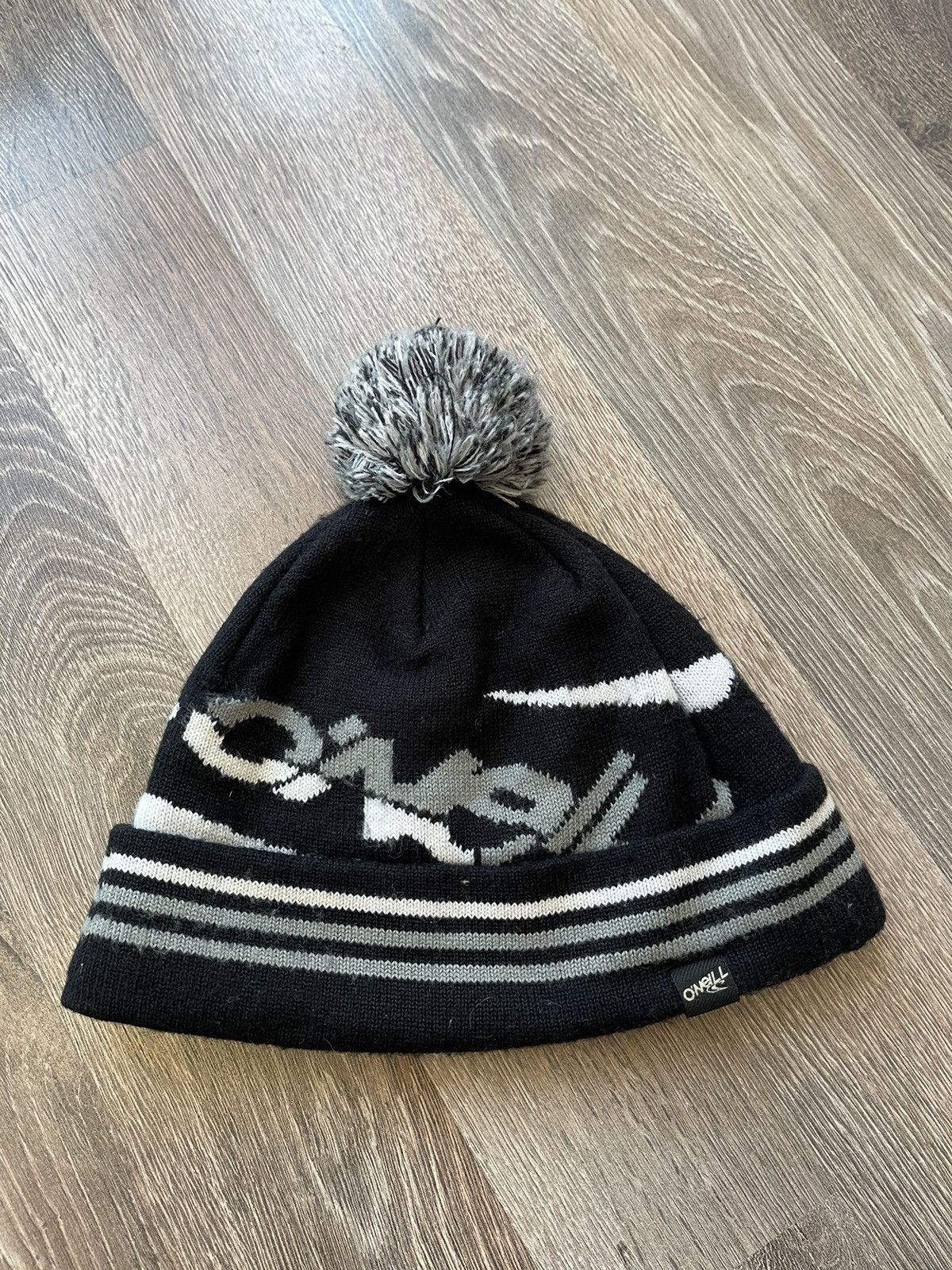 Vintage Vintage Y2K ONEILL Ski Beanie Hat Streetwear Style cap hats Size ONE SIZE - 3 Thumbnail