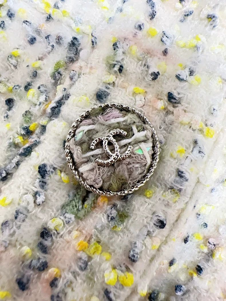 Chanel Chanel 24B green mixed color lapel long-sleeved jacket Size XS / US 0-2 / IT 36-38 - 4 Thumbnail