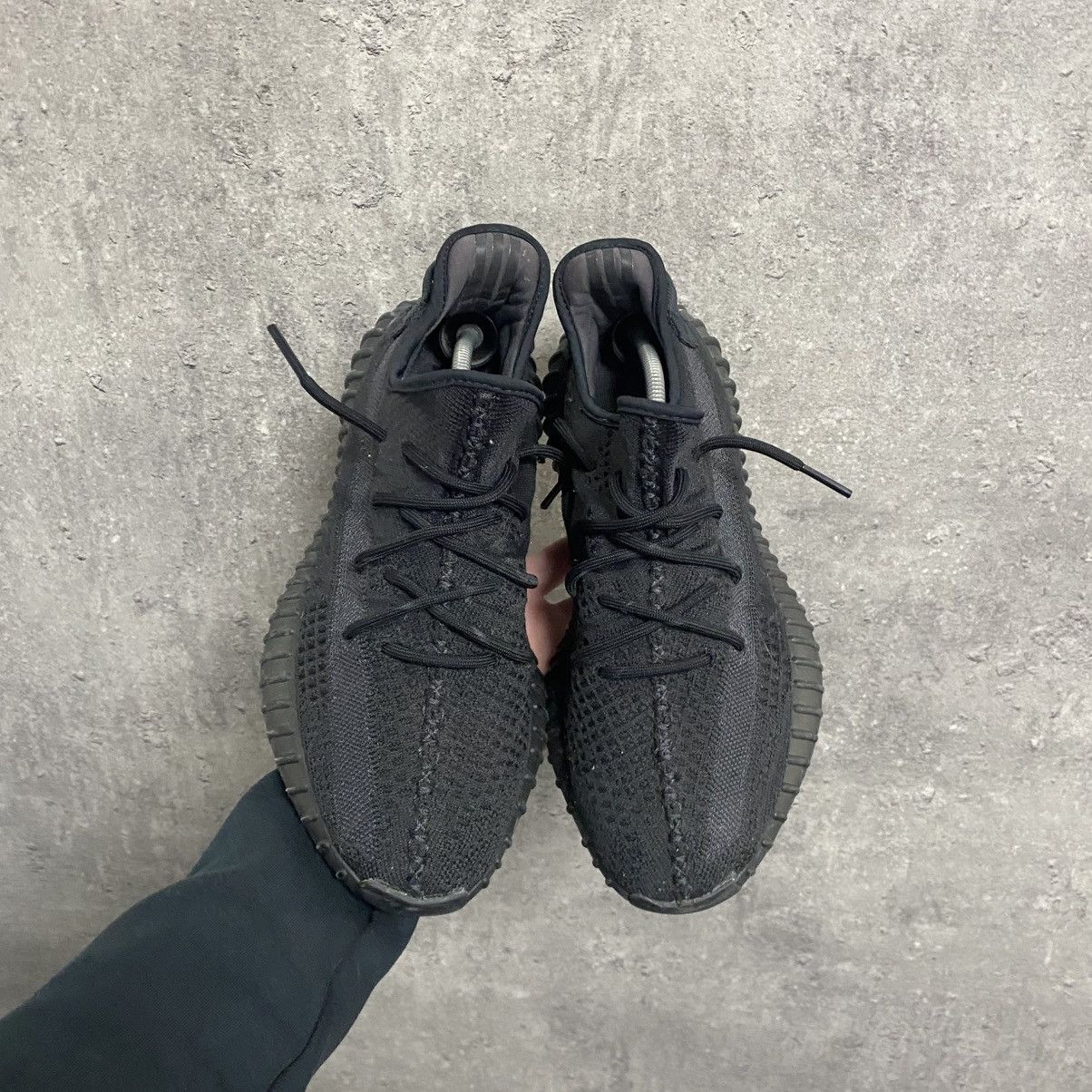 Adidas × Kanye West Adidas Yeezy Boost 350 V2 Onyx Size US 10 / EU 43 - 3 Thumbnail