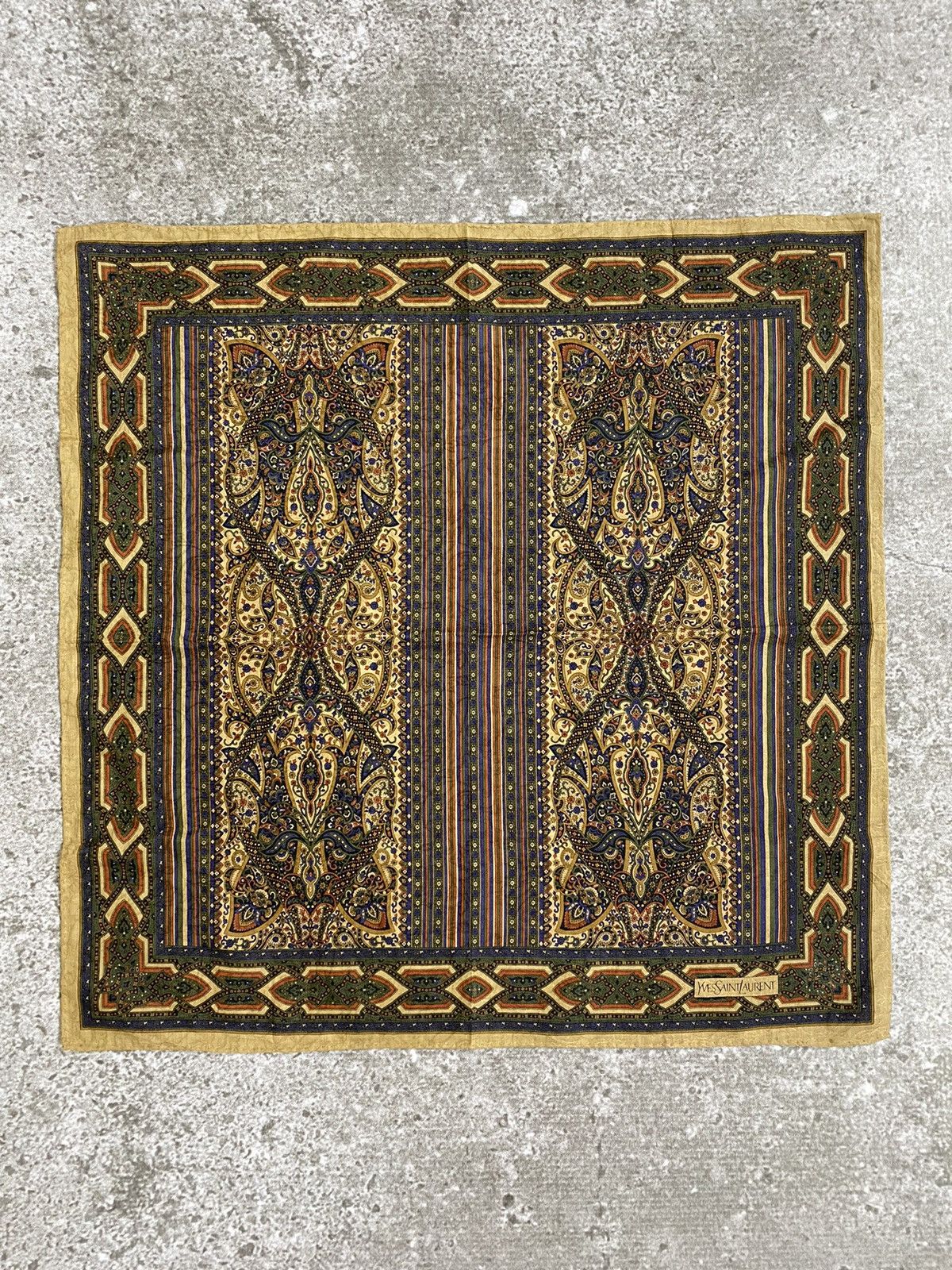 Yves Saint Laurent Yves saint laurent Handkerchief / Bandana / Neckerchief Size ONE SIZE - 2 Thumbnail