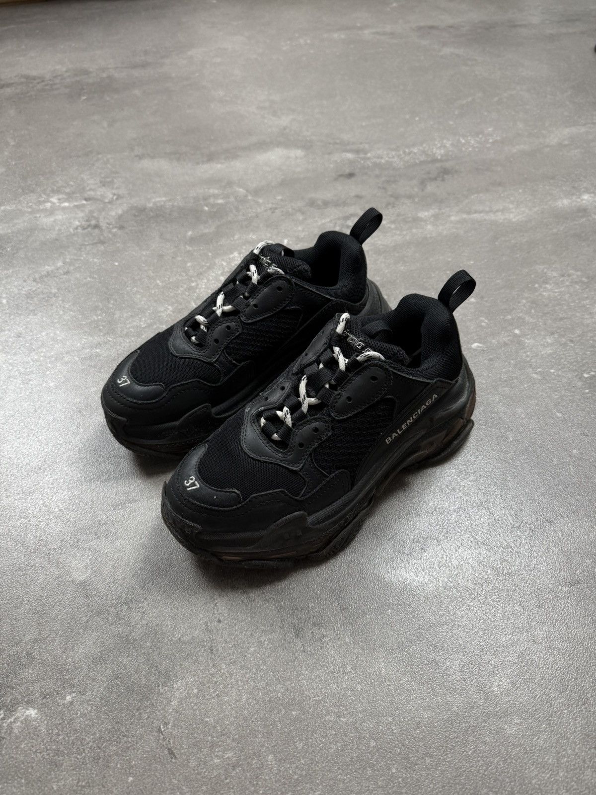 Balenciaga Balenciaga triple S shoes sneakers opium archive 3XL Size US 7 / IT 37 - 1 Thumbnail