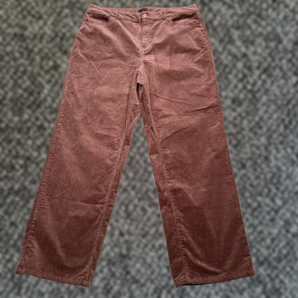 Talbots Talbots Corduroy Straight Jeans Womens 16 Brown High Rise Stretch Jeans Regular 5-Pocket Solid Brown Modern Buttons Belt Loops Inseam 29in Size 38" / US 16 / IT 52 - 1 Thumbnail