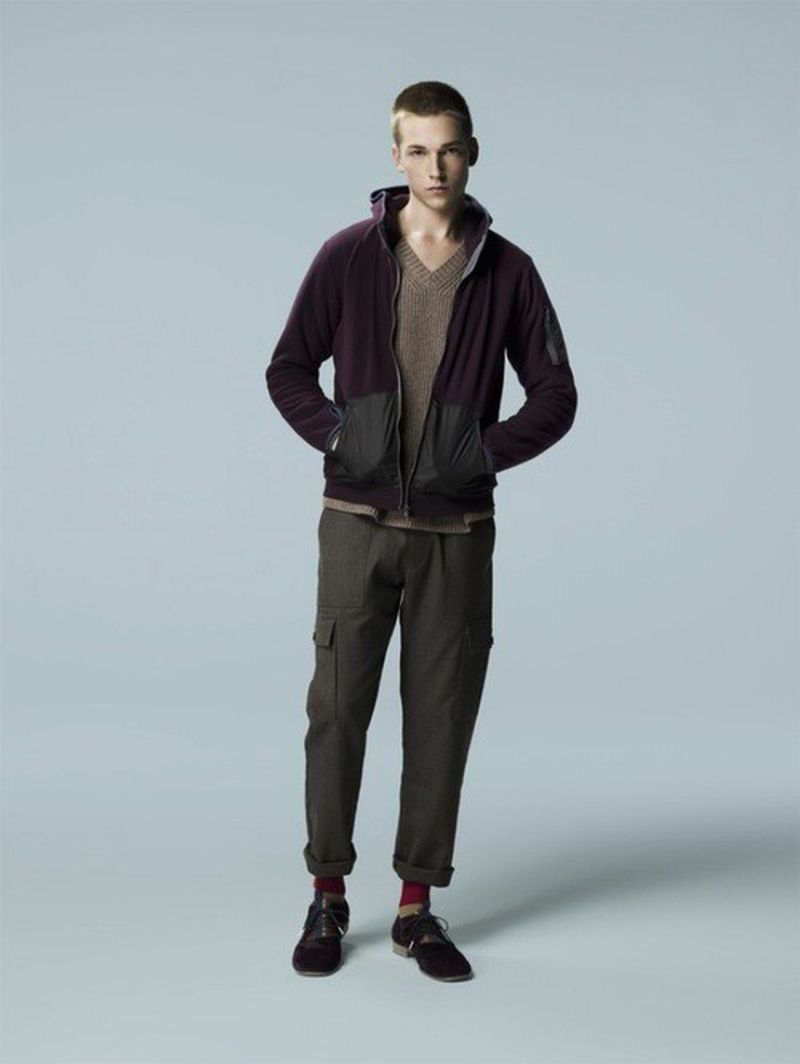 Jun Takahashi Undercover x UU uniqlo Fleece Hooded Jacket Size US L / EU 52-54 / 3 - 2 Thumbnail