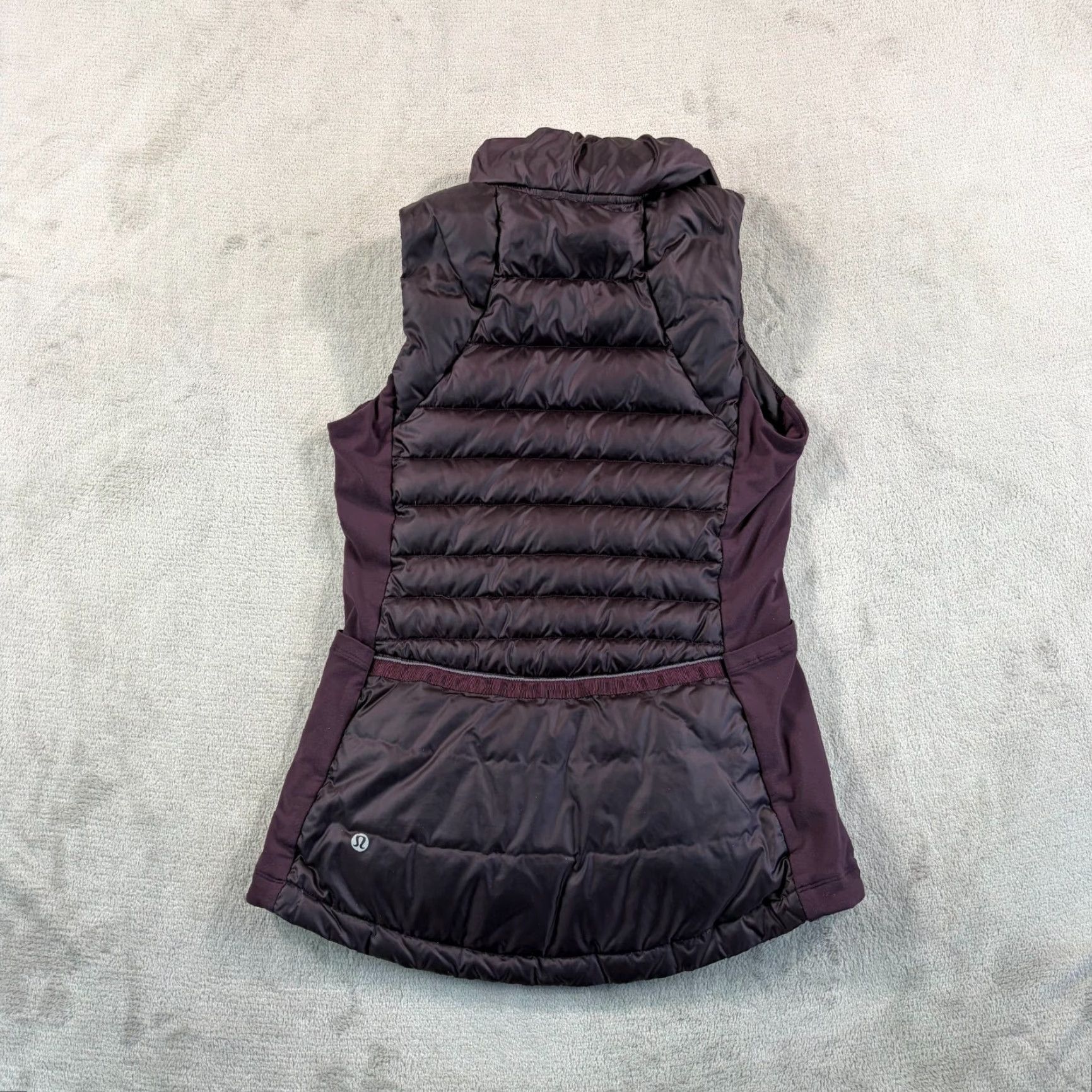 Lululemon Lululemon Vest Women 6 Plum Puffer Down Nylon Zip Pockets Purple Solid Winter Fall Spring Size M / US 6-8 / IT 42-44 - 5 Thumbnail