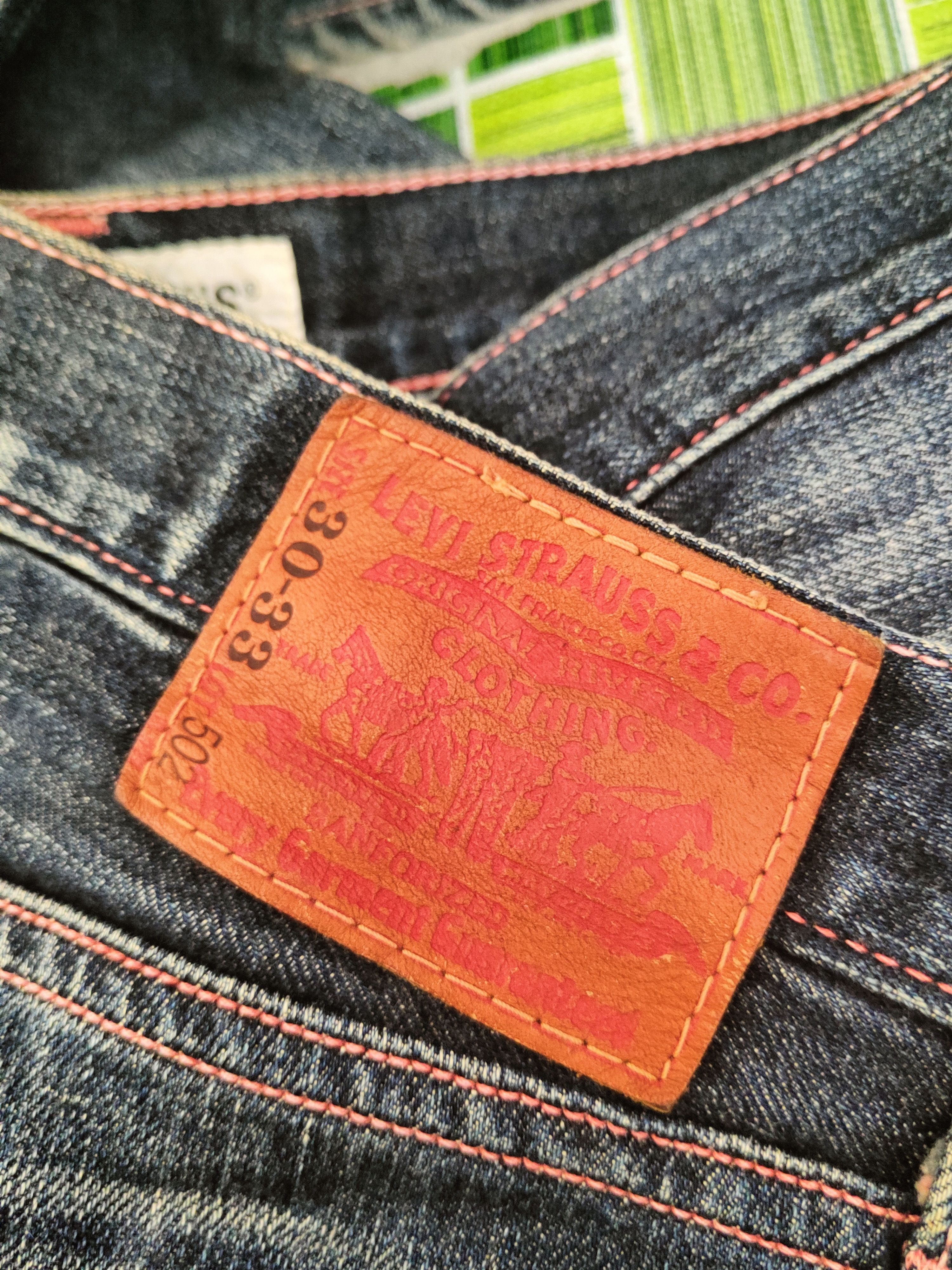 Levi's 502 Levi's Dark Blue Distressed Ripped Jeans #S2812 Size US 31 - 14 Thumbnail