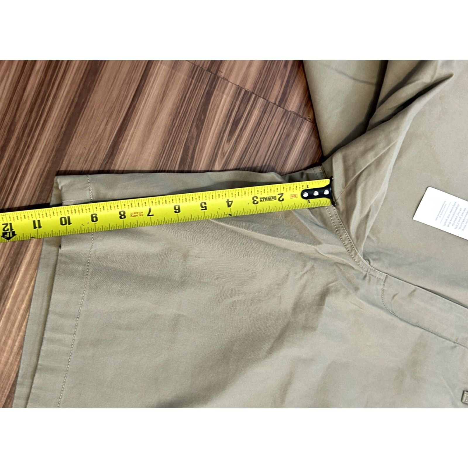 Treasure & Bond Treasure & Bond Mens Chino Shorts Flat Front Beige 38W Regular Cotton Blend Khaki Casual Shorts Mens 38 Beige Size US 38 / EU 54 - 3 Thumbnail