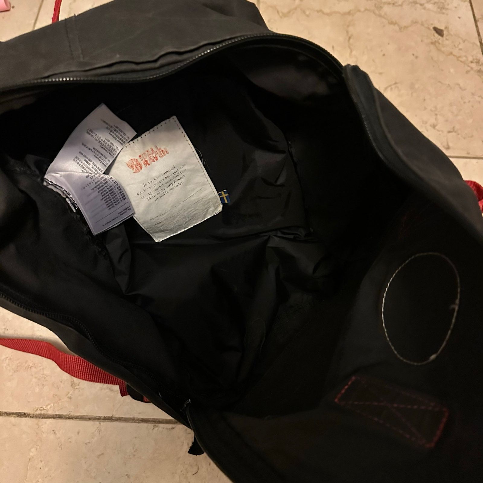 Fjallraven Fjallraven Kanken Classic Backpack Black Red Outdoor Camping Size ONE SIZE - 9 Thumbnail