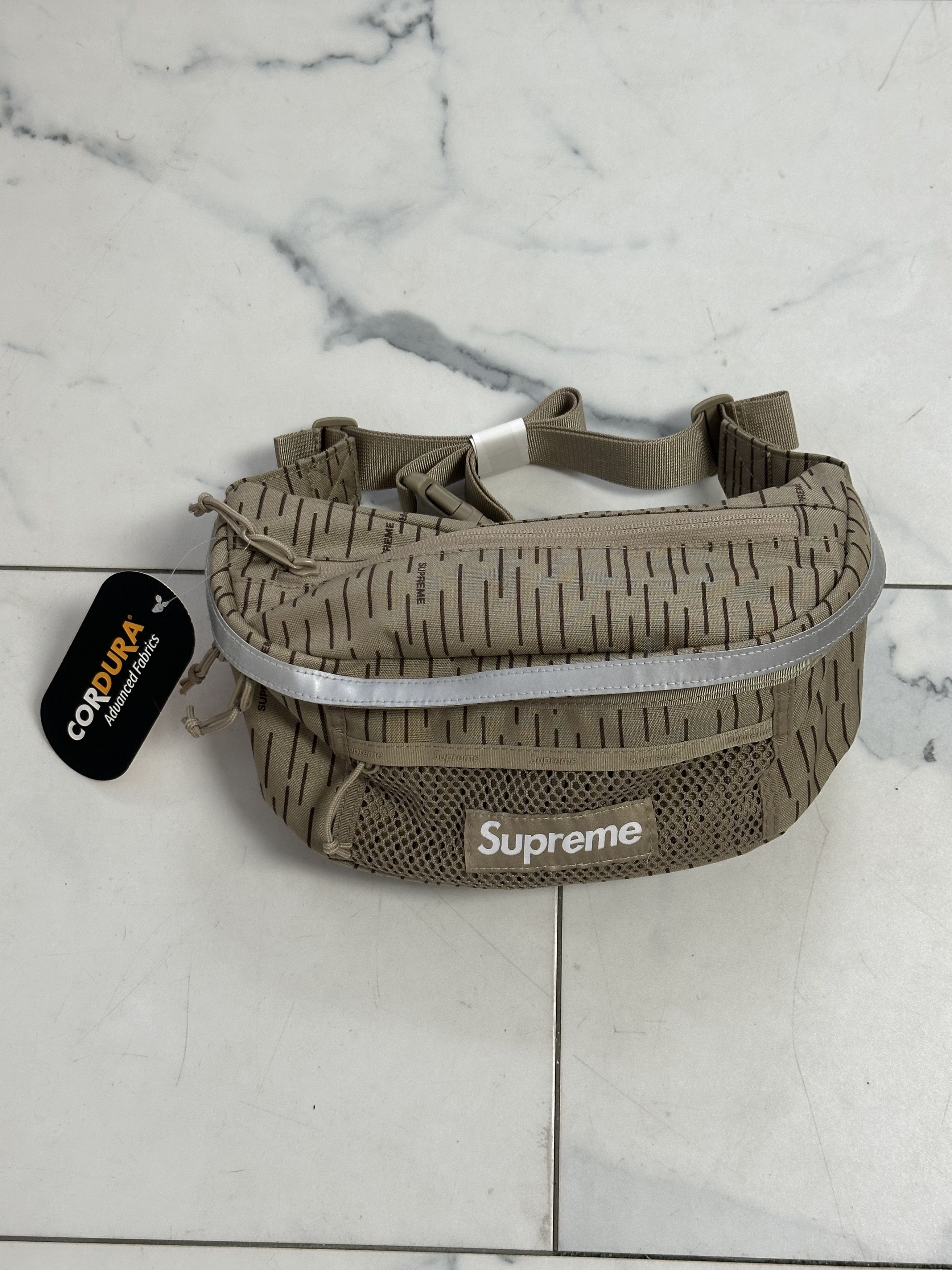 Supreme Waist Bag /