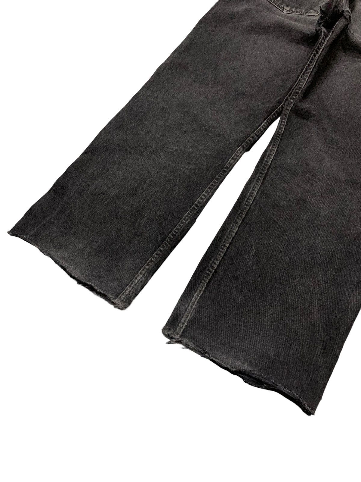 Japanese Brand Levis Baggy Y2k Balenciaga Wide Leg Style Distressed (AC38) Size US 31 - 9 Thumbnail