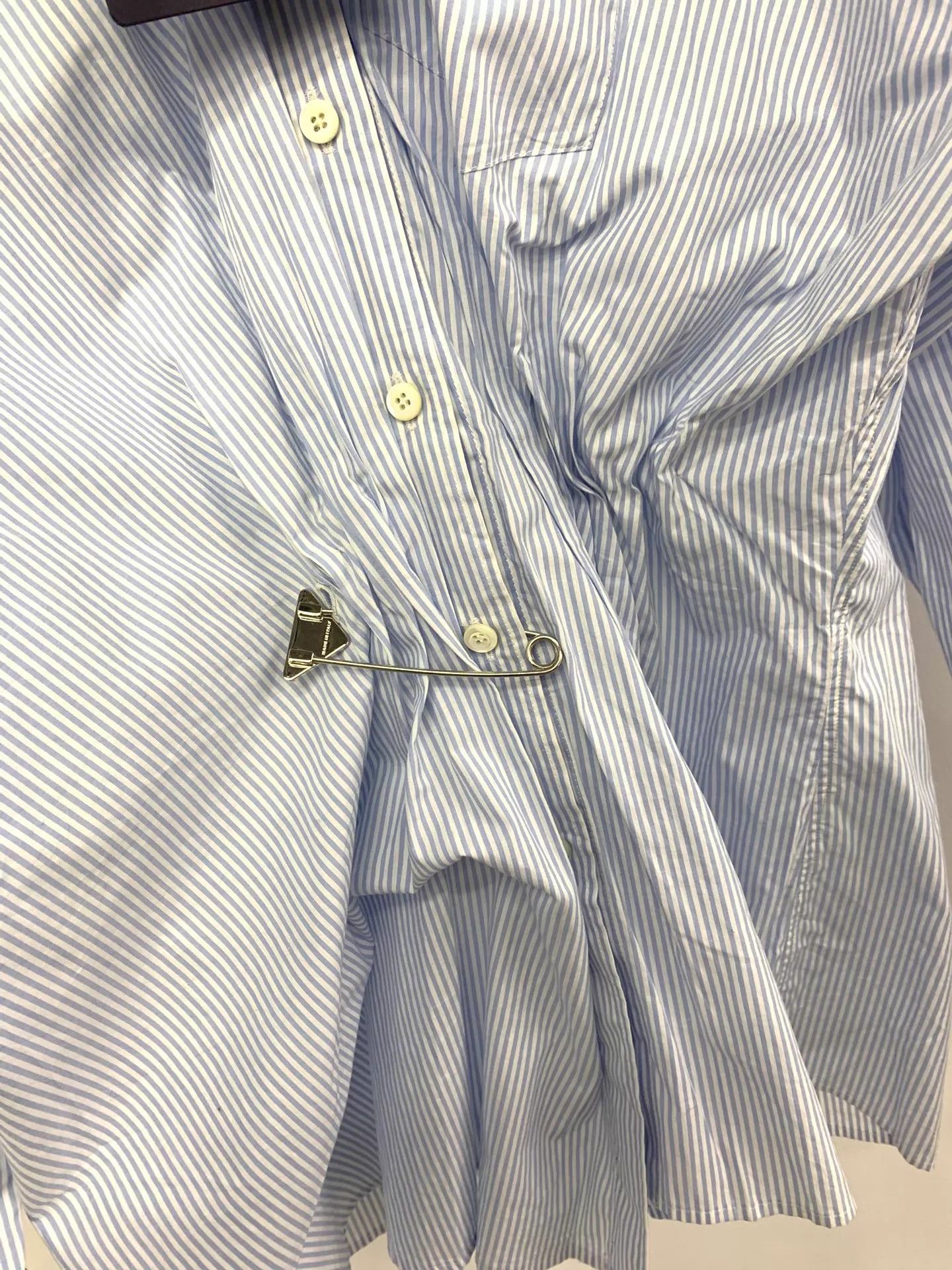 Prada Prada blue white stripe pin shirt 38 new w/ tags Size XS / US 0-2 / IT 36-38 - 2 Thumbnail