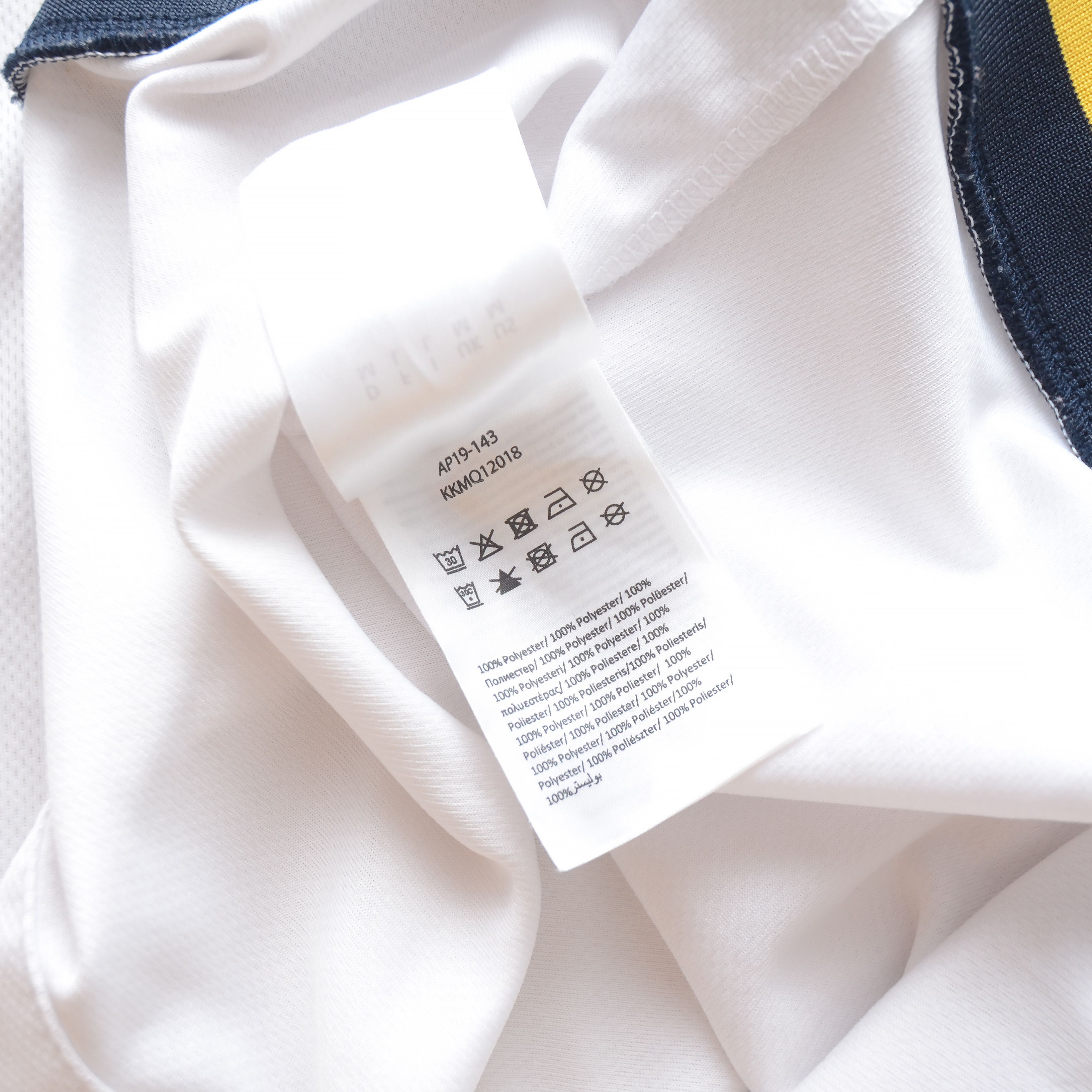 Karl Kani Karl Kani Striped Big Logo Jersey Size M White Hip-Hop Y2K Size US M / EU 48-50 / 2 - 13 Thumbnail