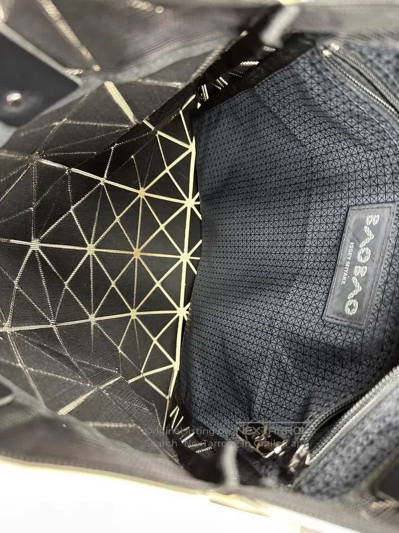 Issey Miyake Issey Miyake Silver Six-grid Bag Size ONE SIZE - 5 Thumbnail