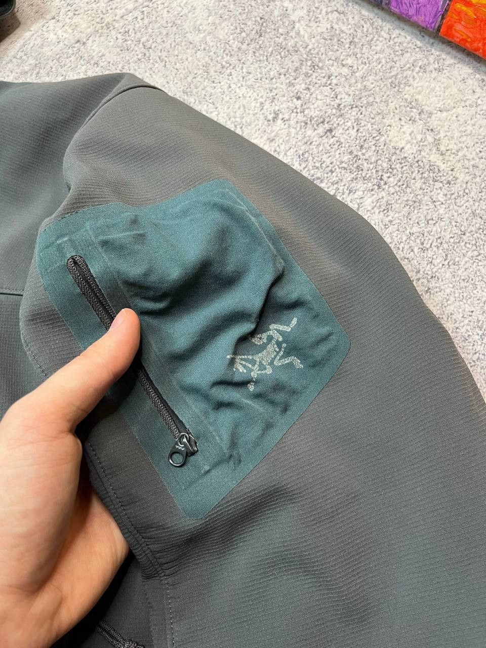 Arc'teryx Arc'teryx Softshell Hooded Jacket Grey - Men's Size M Size US M / EU 48-50 / 2 - 5 Thumbnail
