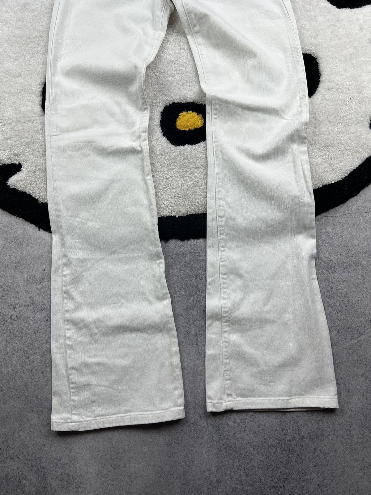 Versace Jeans Couture Vintage Versace Couture Italy Y2K White Flared Jeans Denim Size 26" / US 2 / IT 38 - 4 Thumbnail