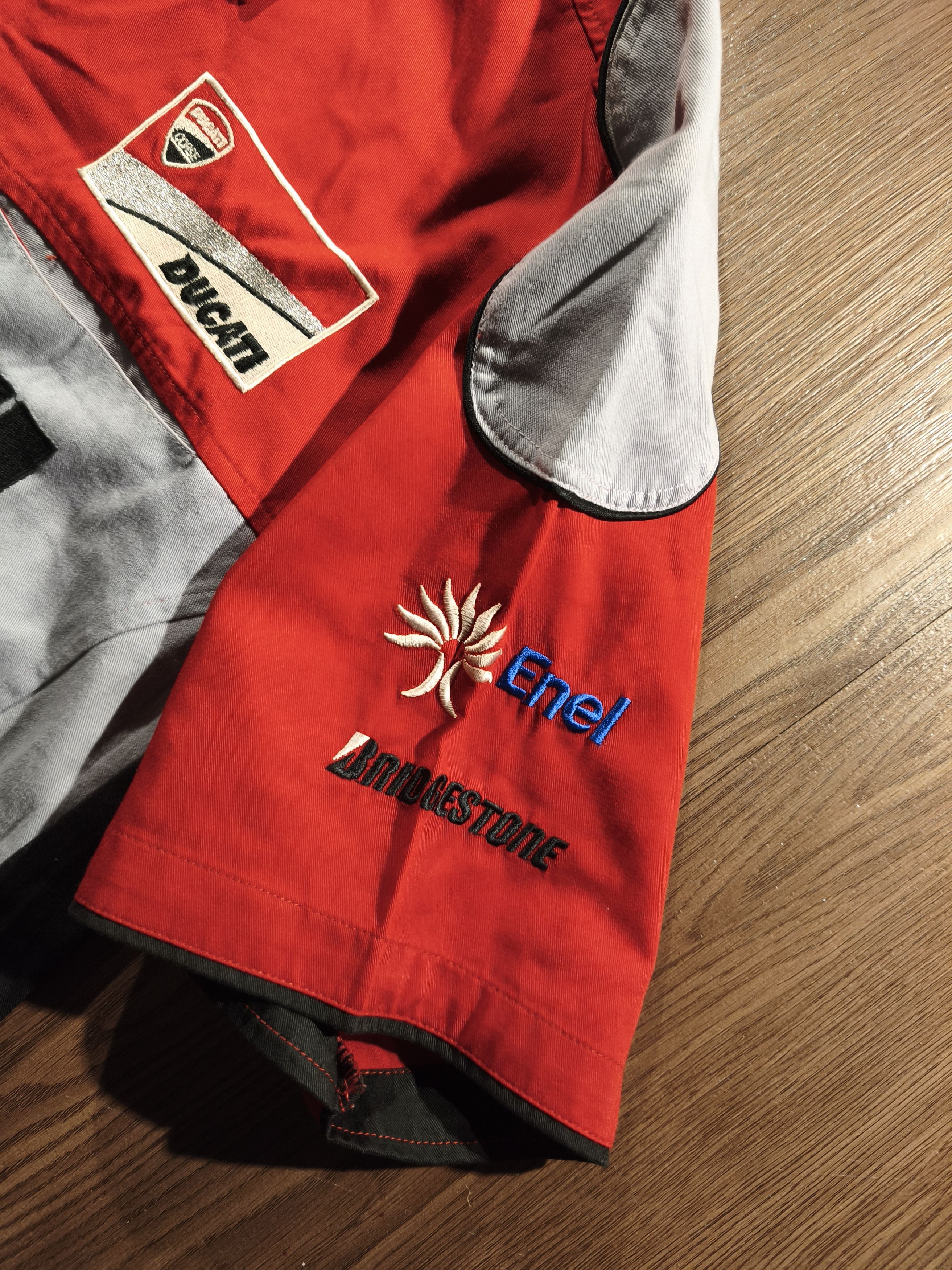 Ducati DUCATI TIM Racing Workshirt Size US M / EU 48-50 / 2 - 4 Thumbnail