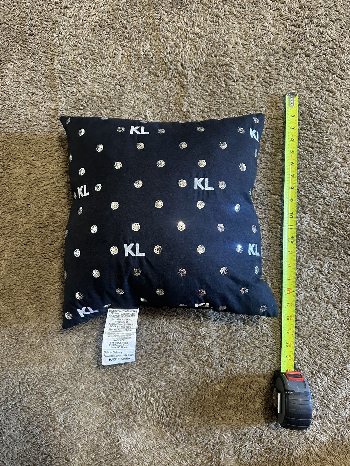 Karl Lagerfeld × Vintage Vintage karl lagerfeld “black and sliver” decorative pillow Size ONE SIZE - 5 Thumbnail